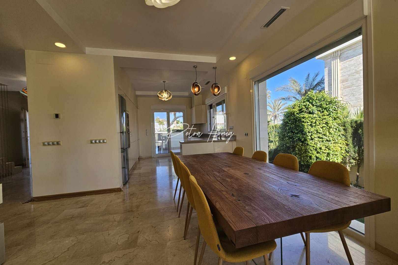 Til Salgs - Villa - La Zenia