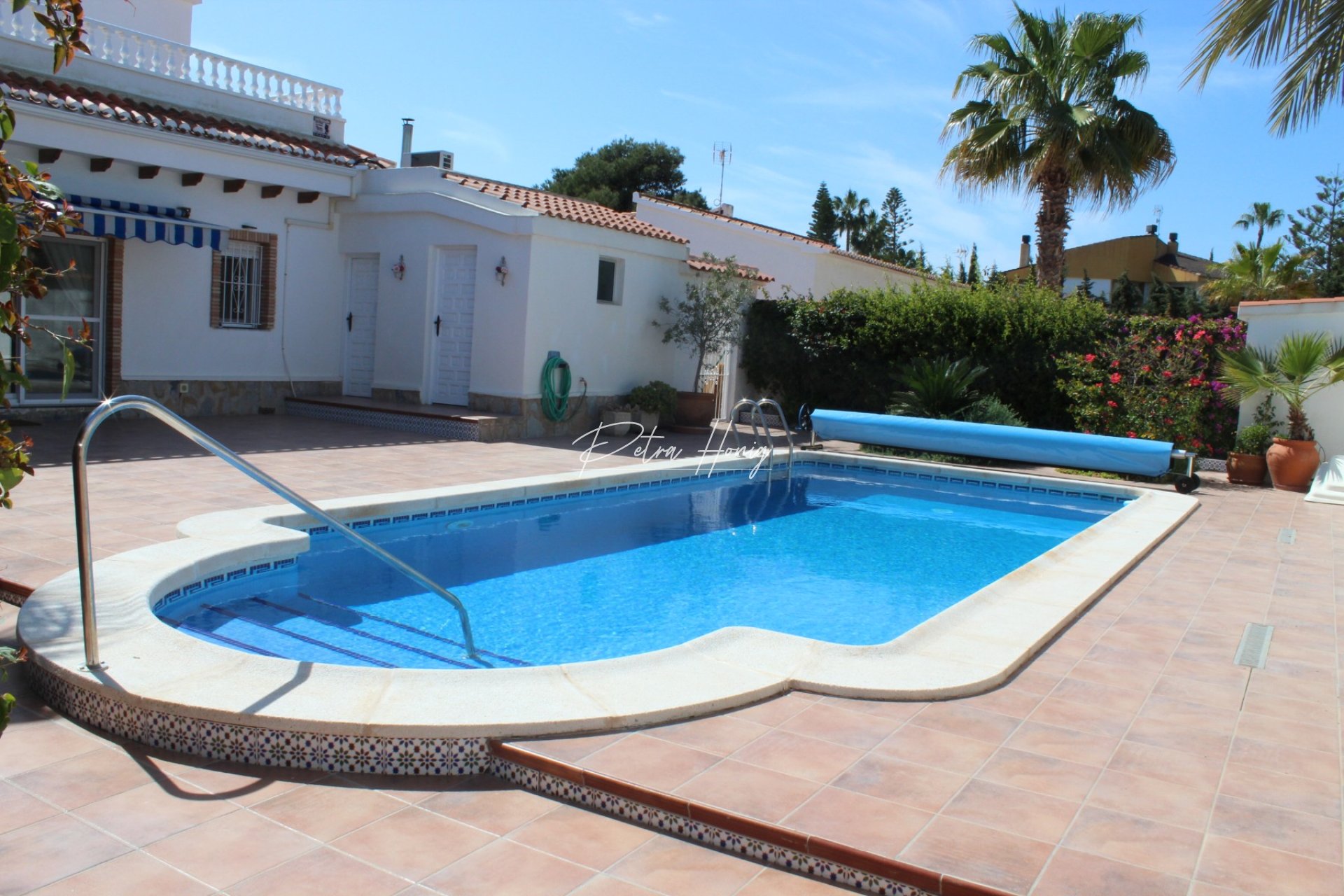 Til Salgs - Villa - La Zenia