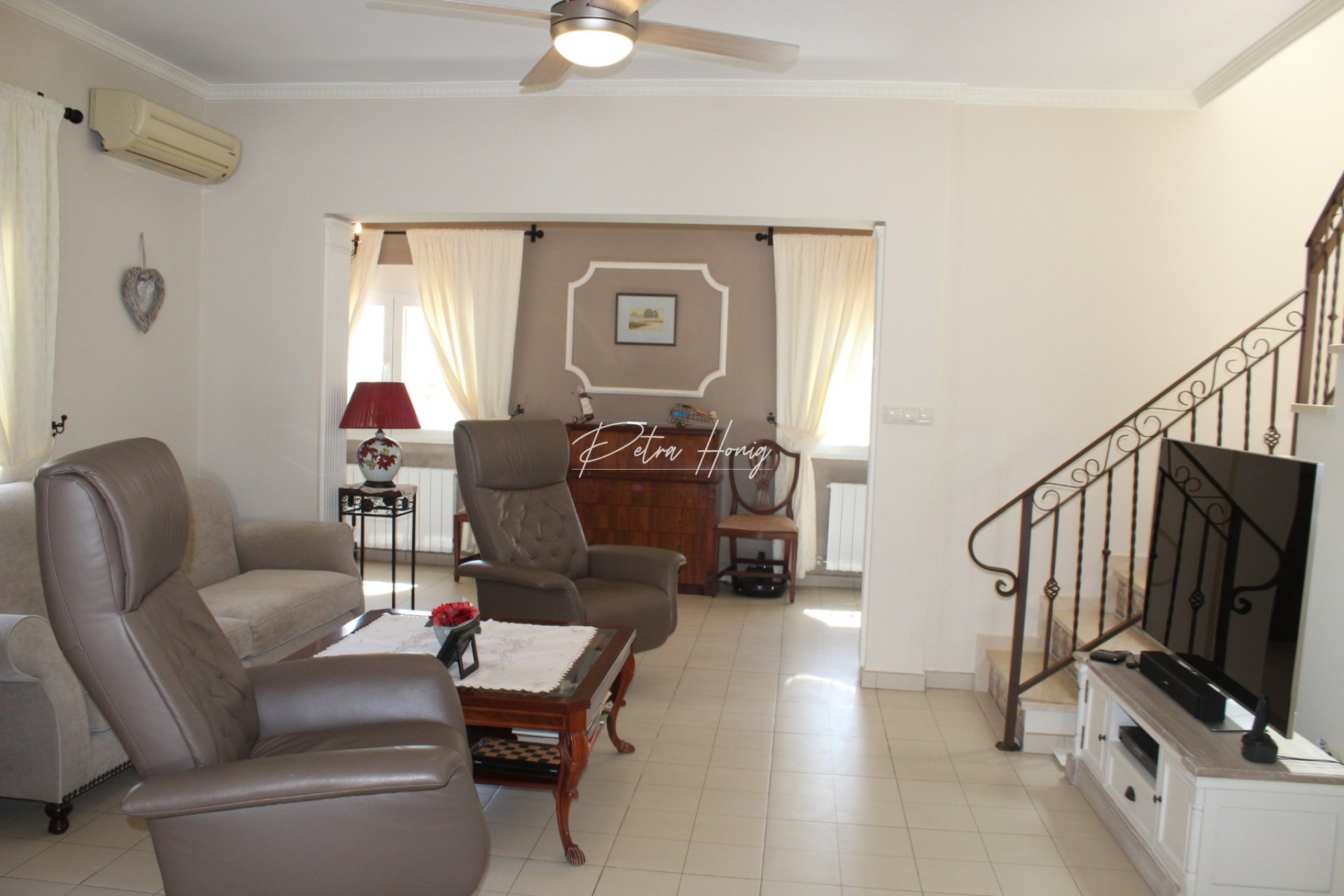 Til Salgs - Villa - La Zenia
