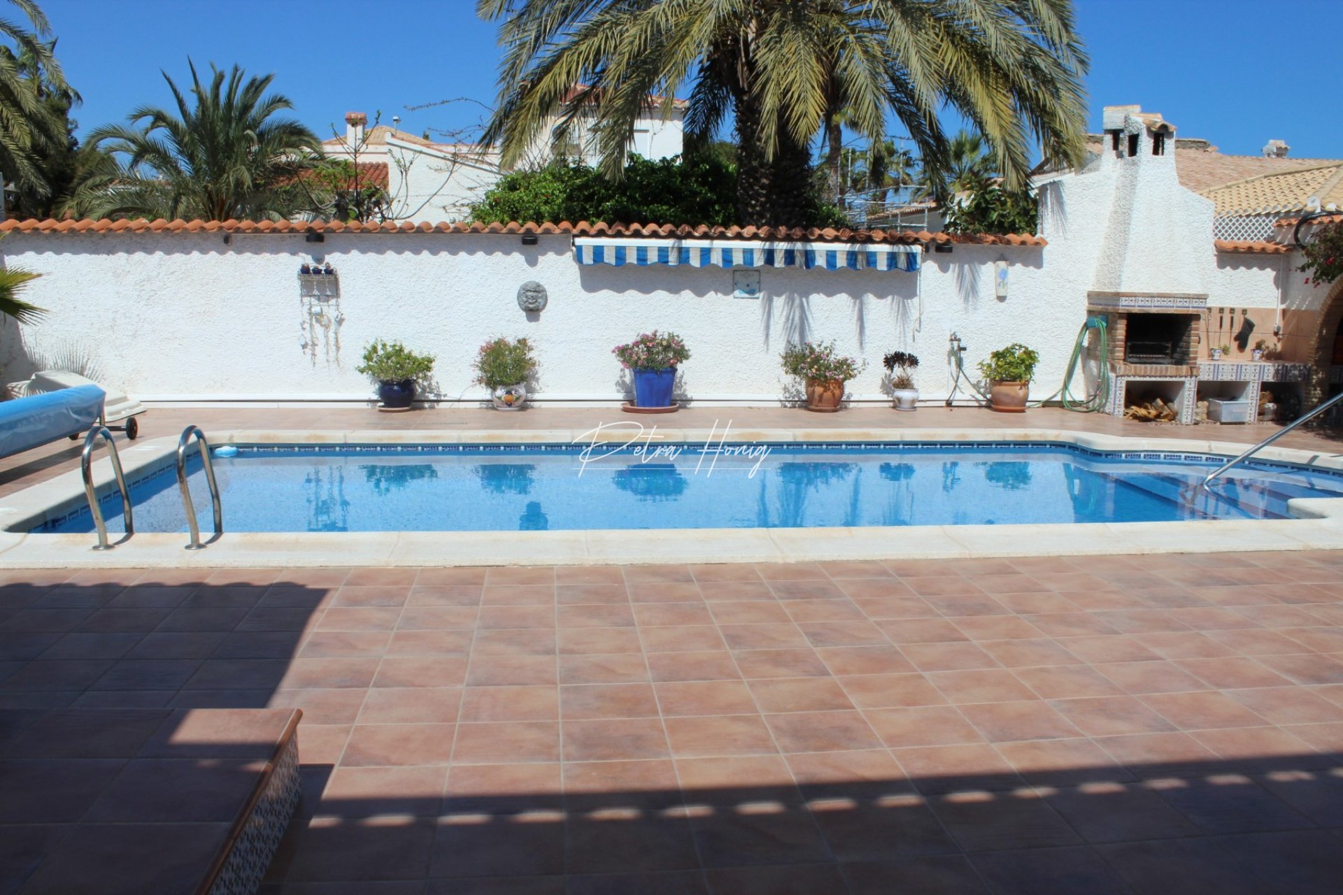Til Salgs - Villa - La Zenia