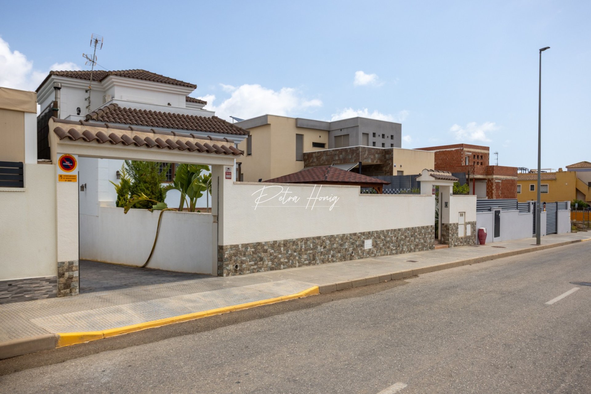 Til Salgs - Villa - Los Montesinos - La Herrada
