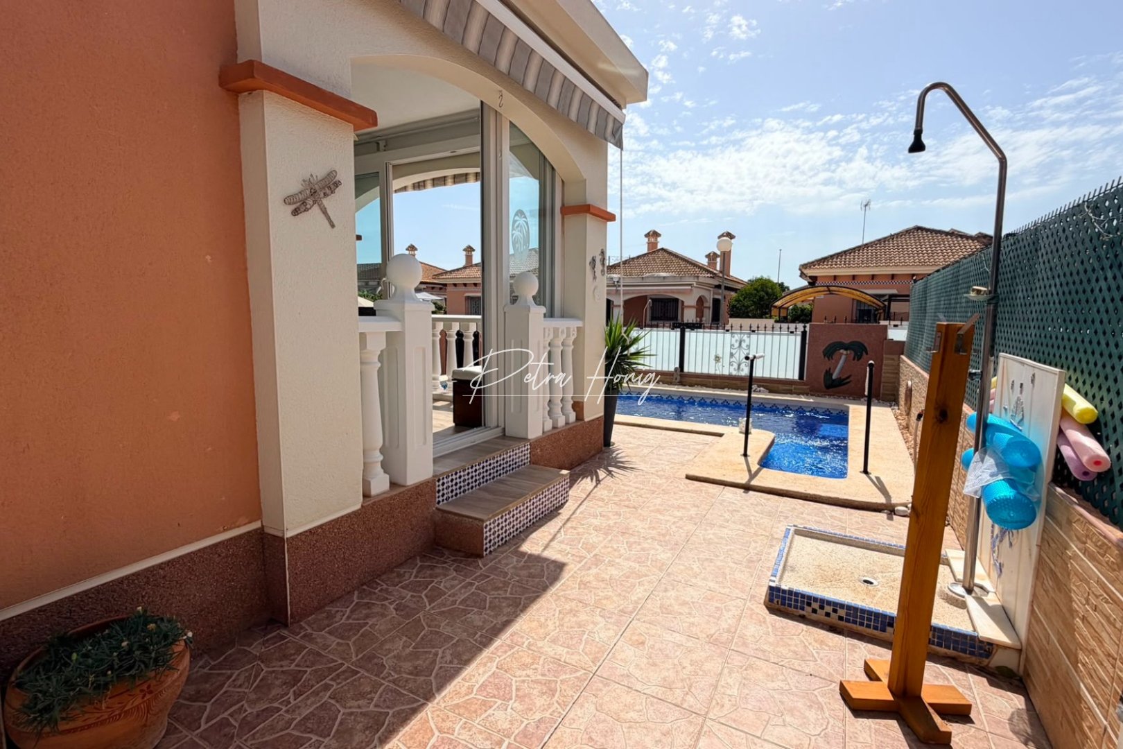 Til Salgs - Villa - Los Montesinos - La Herrada