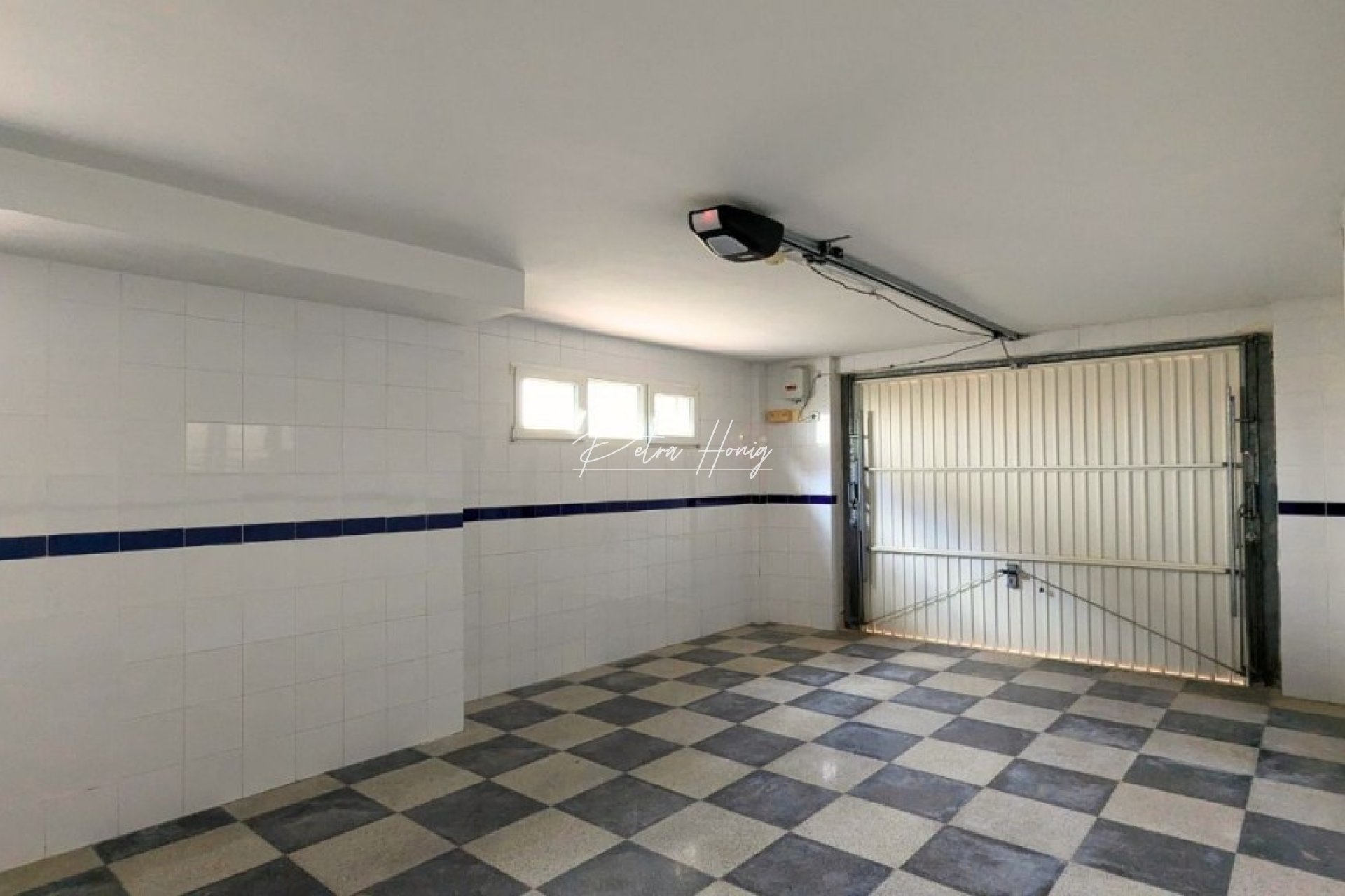 Til Salgs - Villa - Mil Palmeras