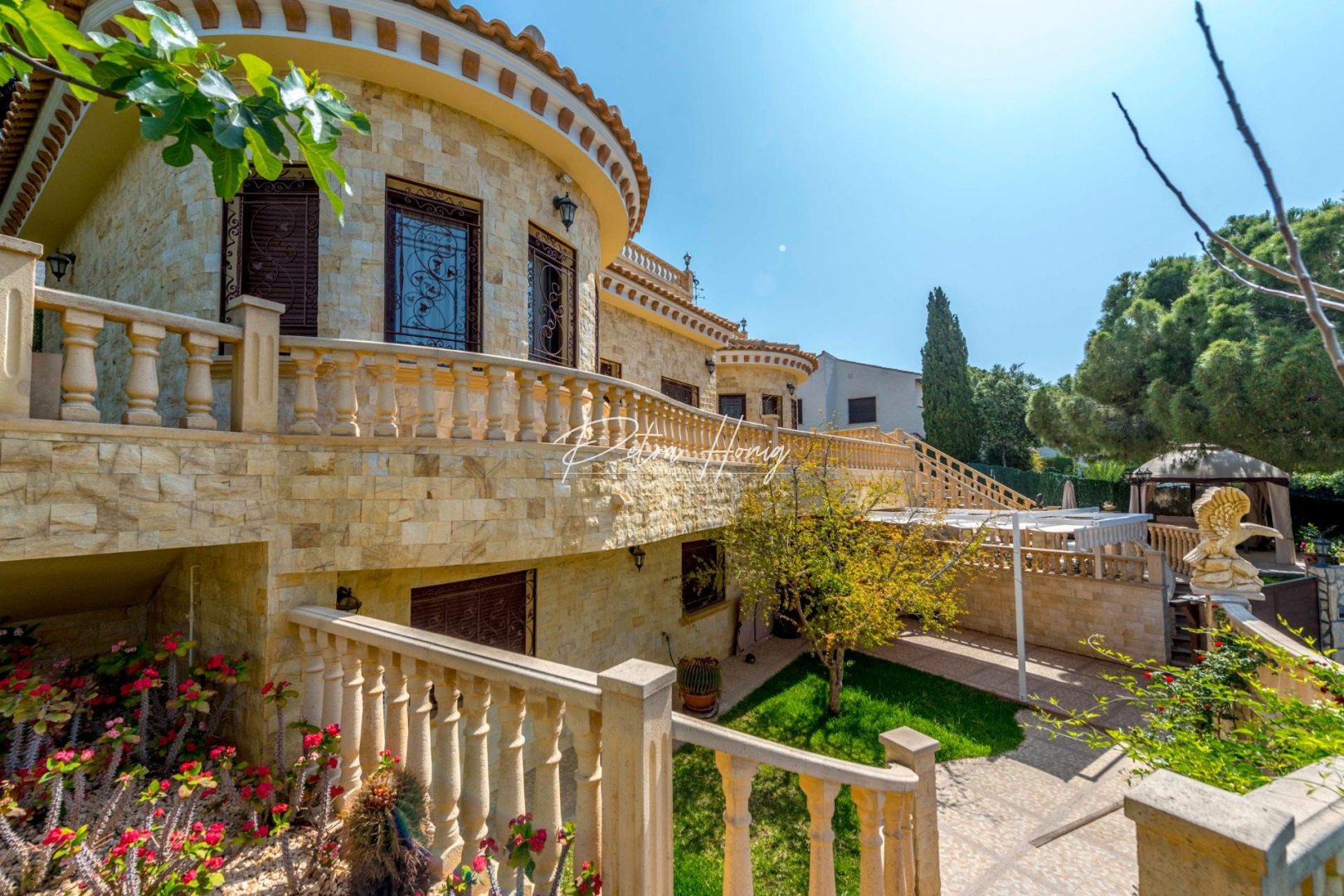 Til Salgs - Villa - Orihuela Costa - Campoamor