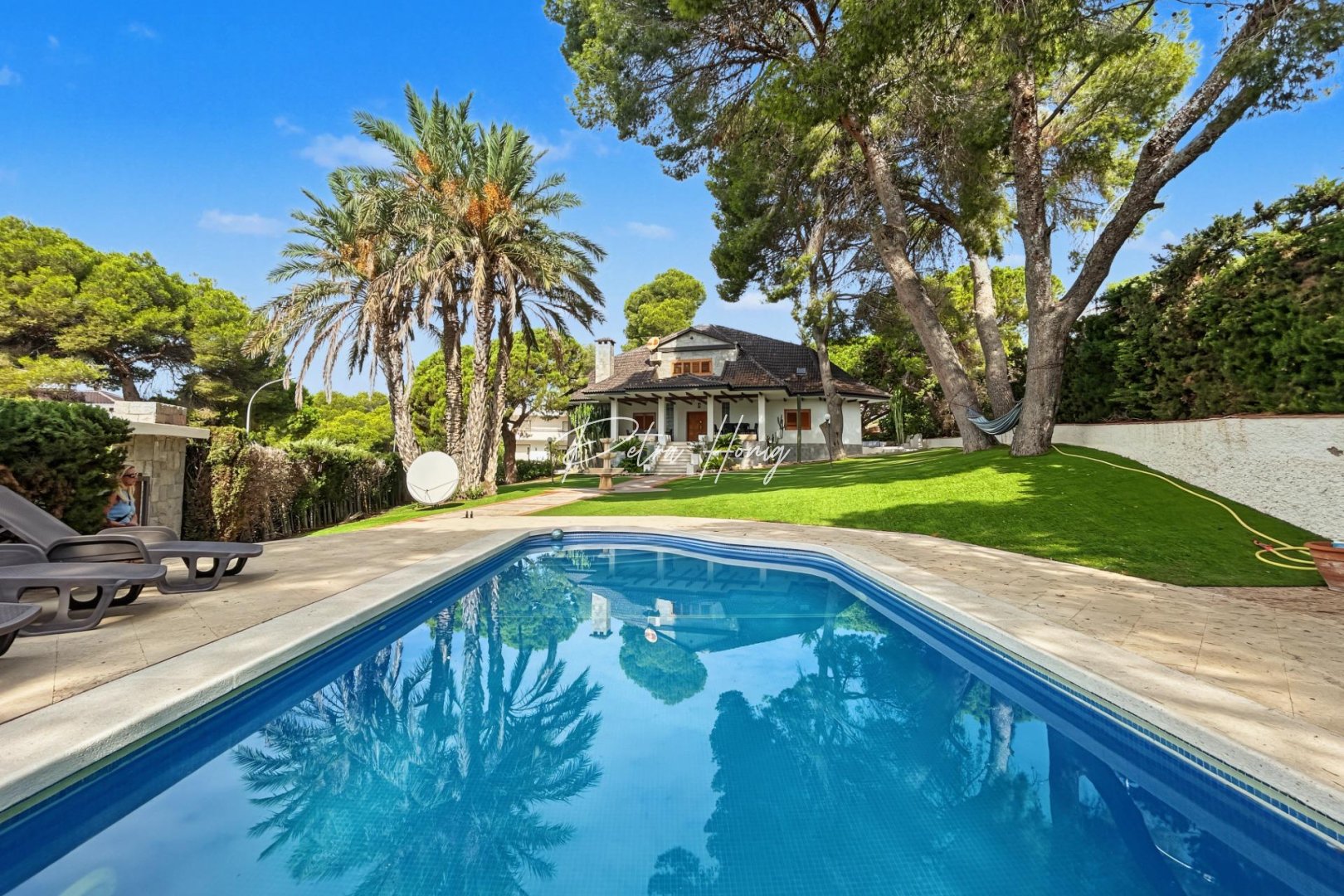 Til Salgs - Villa - Orihuela Costa - Campoamor