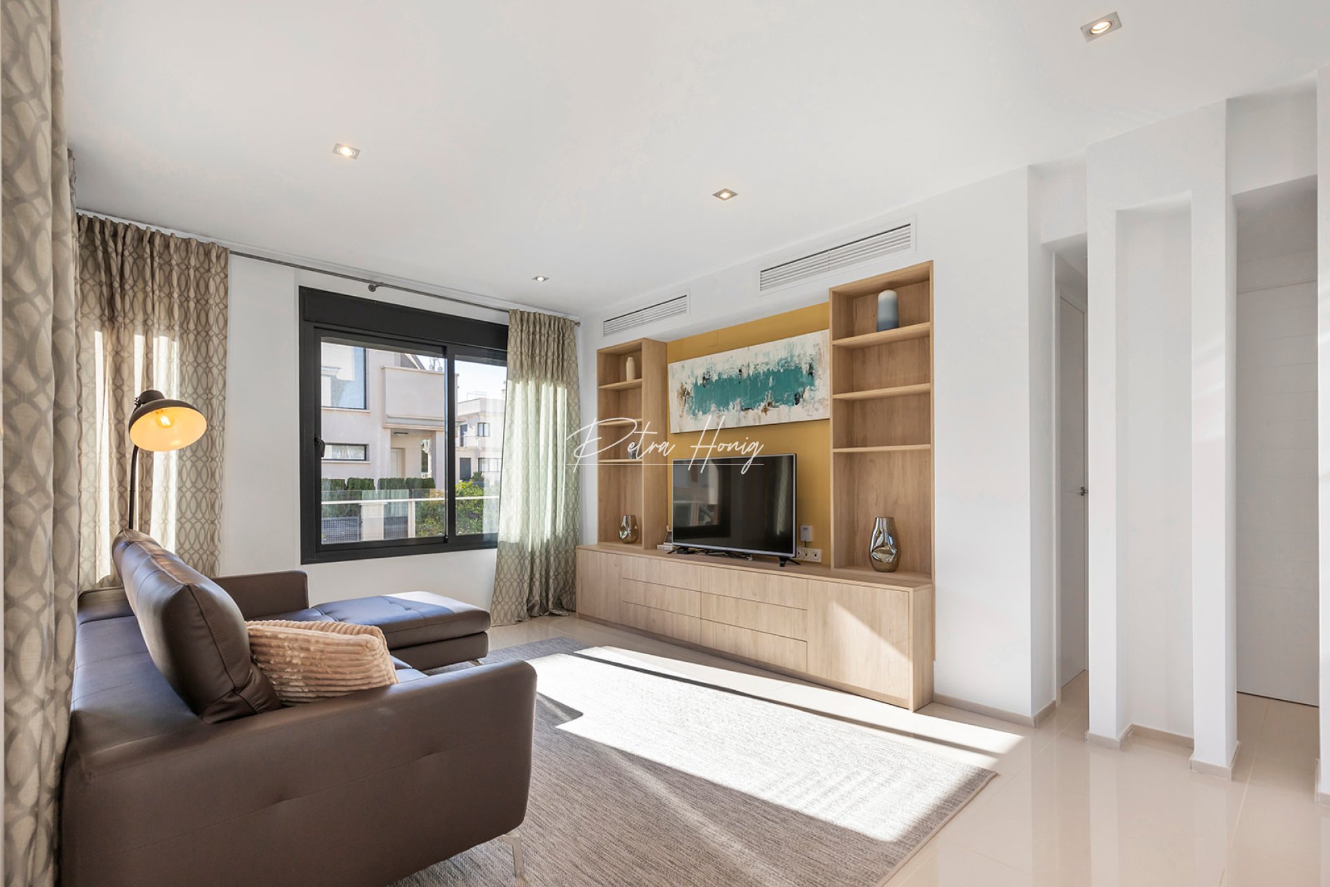 Til Salgs - Villa - Orihuela Costa - La Zenia