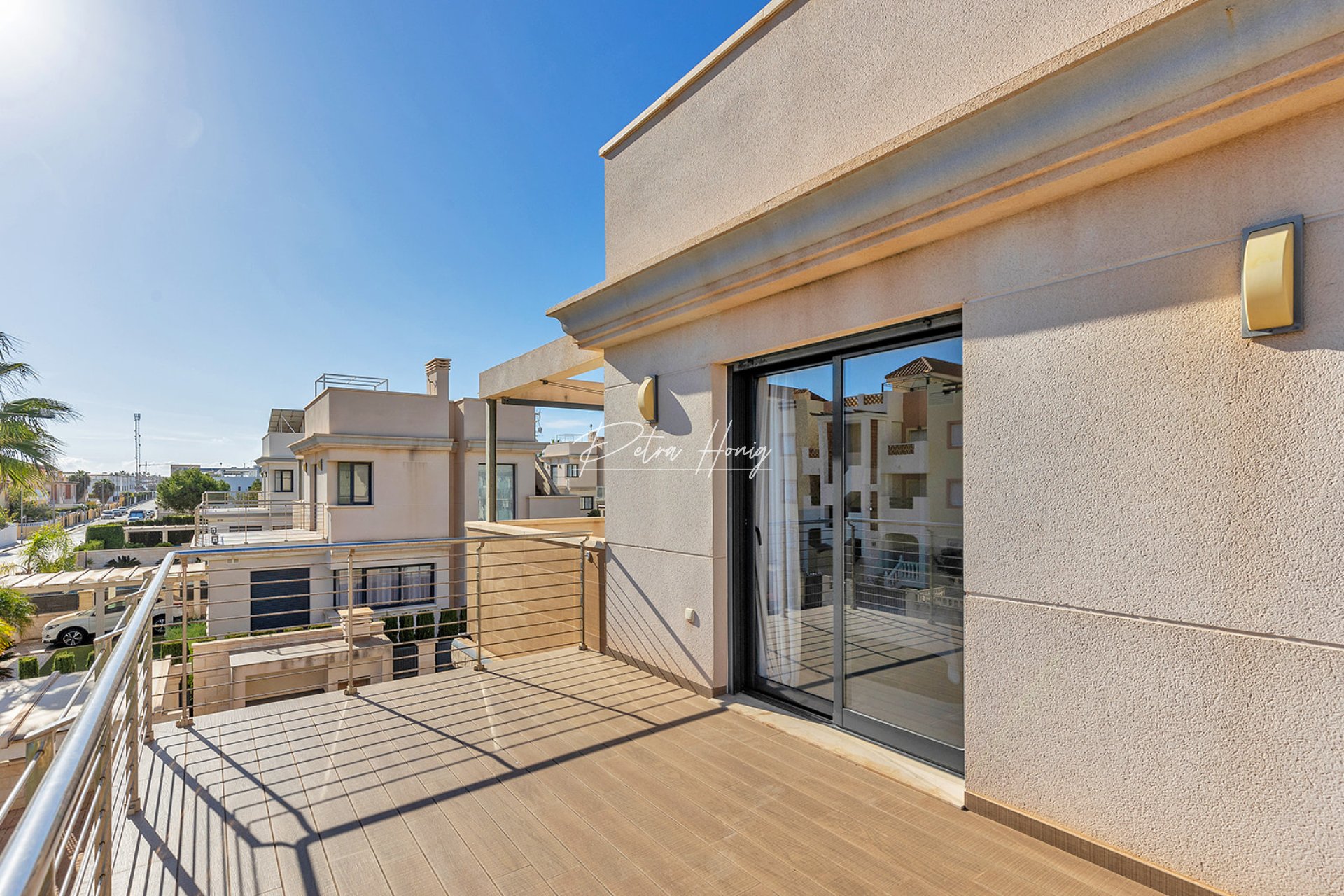 Til Salgs - Villa - Orihuela Costa - La Zenia