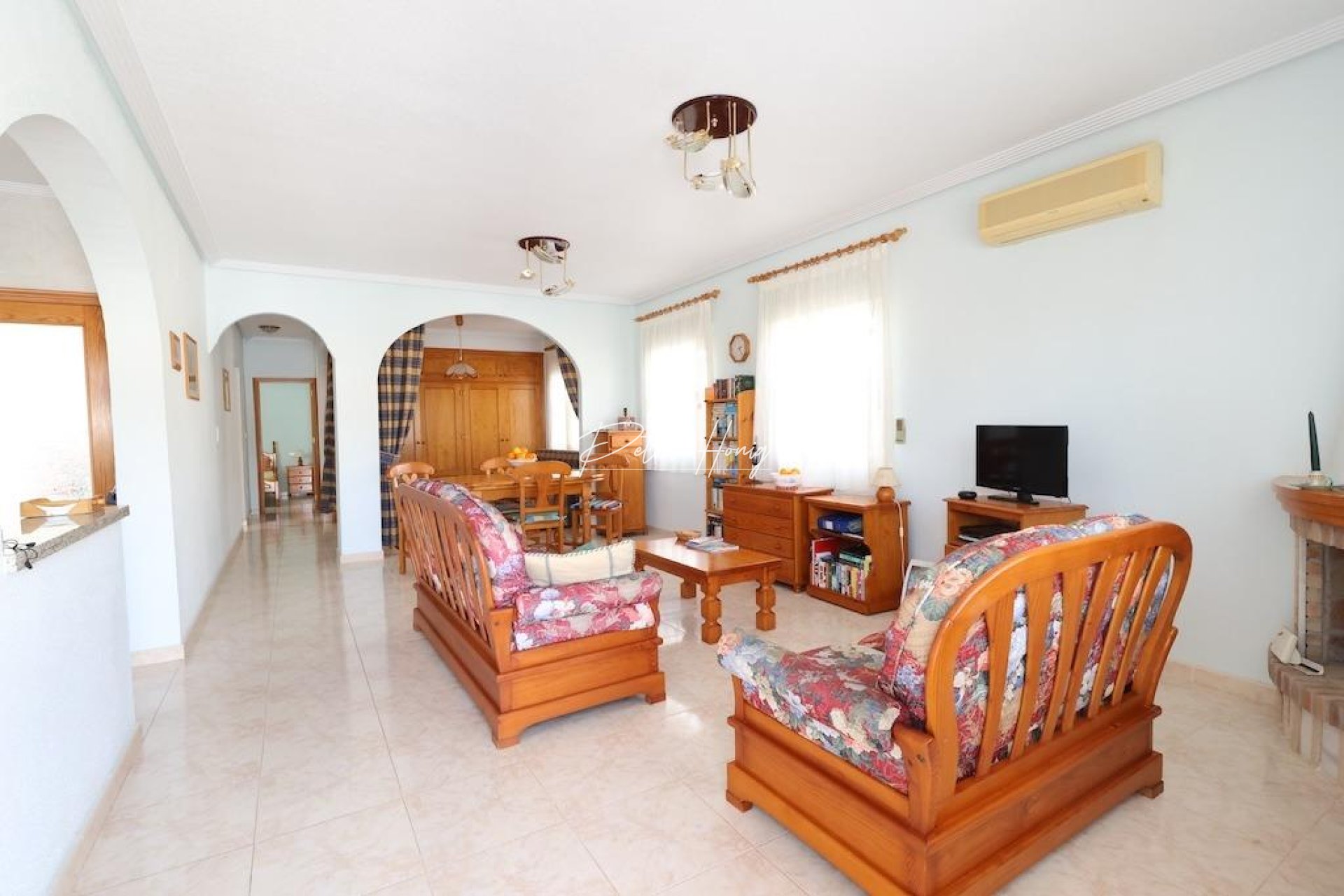 Til Salgs - Villa - Orihuela Costa - Los Balcones
