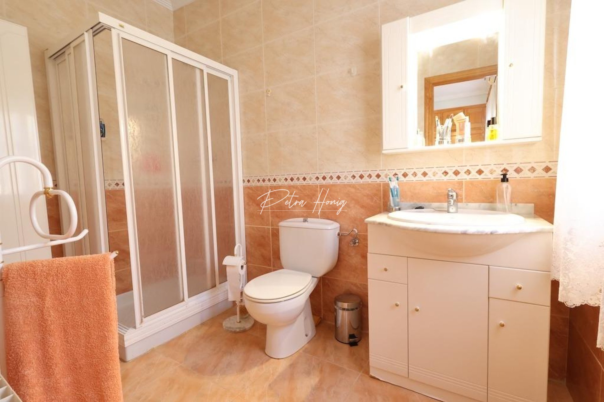 Til Salgs - Villa - Orihuela Costa - Los Balcones