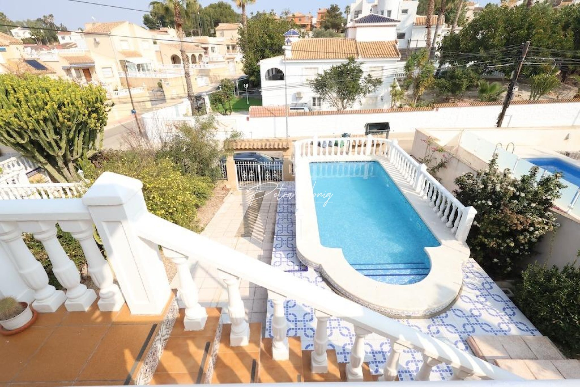 Til Salgs - Villa - Orihuela Costa - Los Balcones