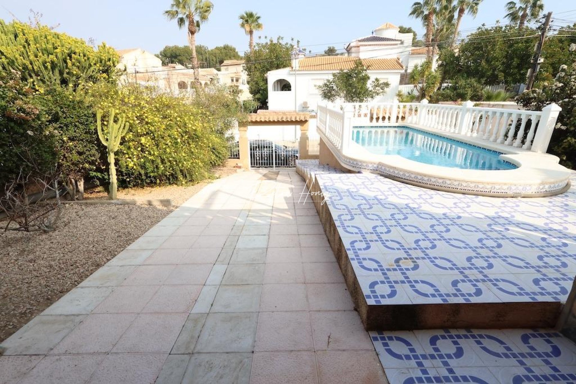 Til Salgs - Villa - Orihuela Costa - Los Balcones