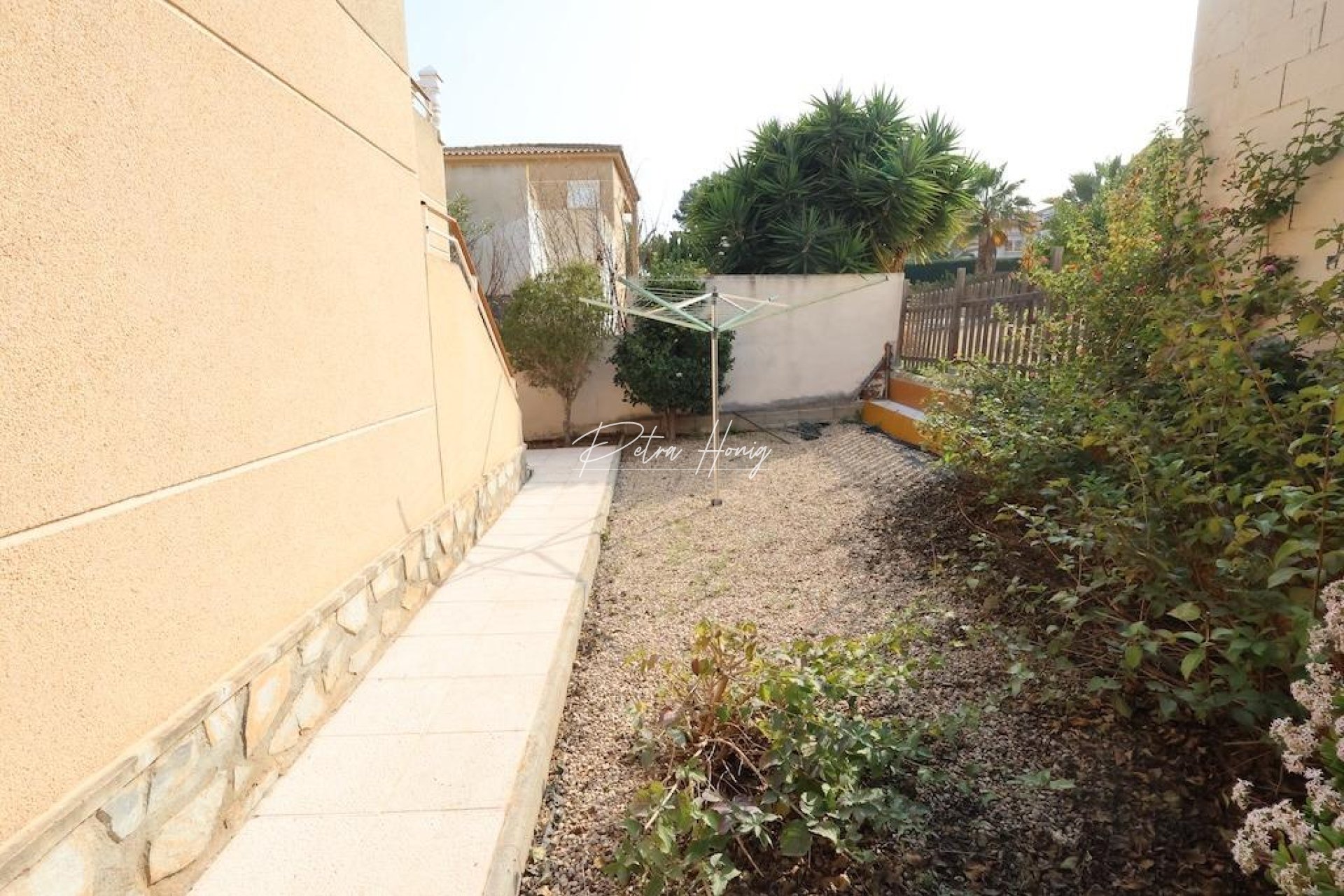 Til Salgs - Villa - Orihuela Costa - Los Balcones