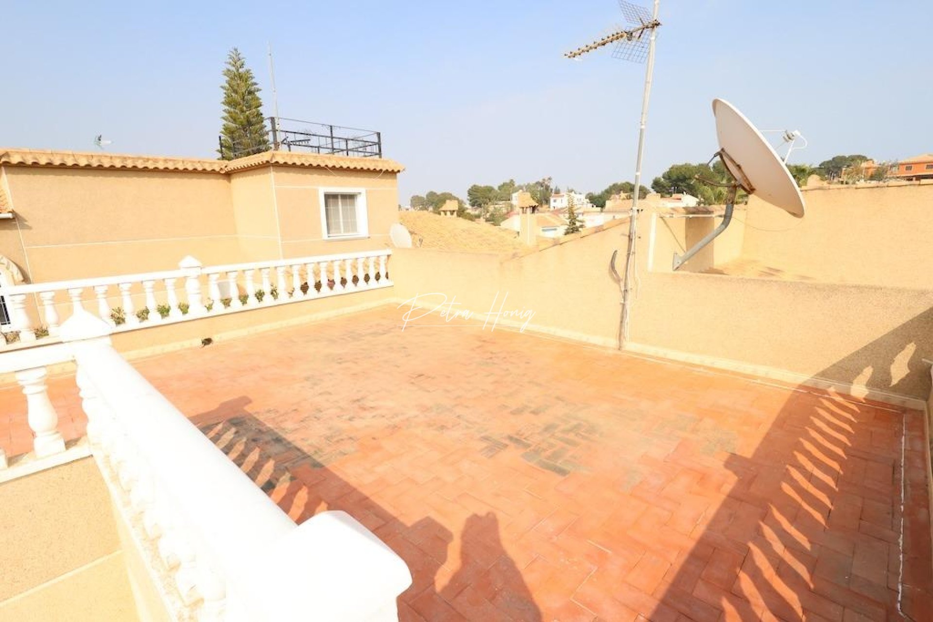 Til Salgs - Villa - Orihuela Costa - Los Balcones