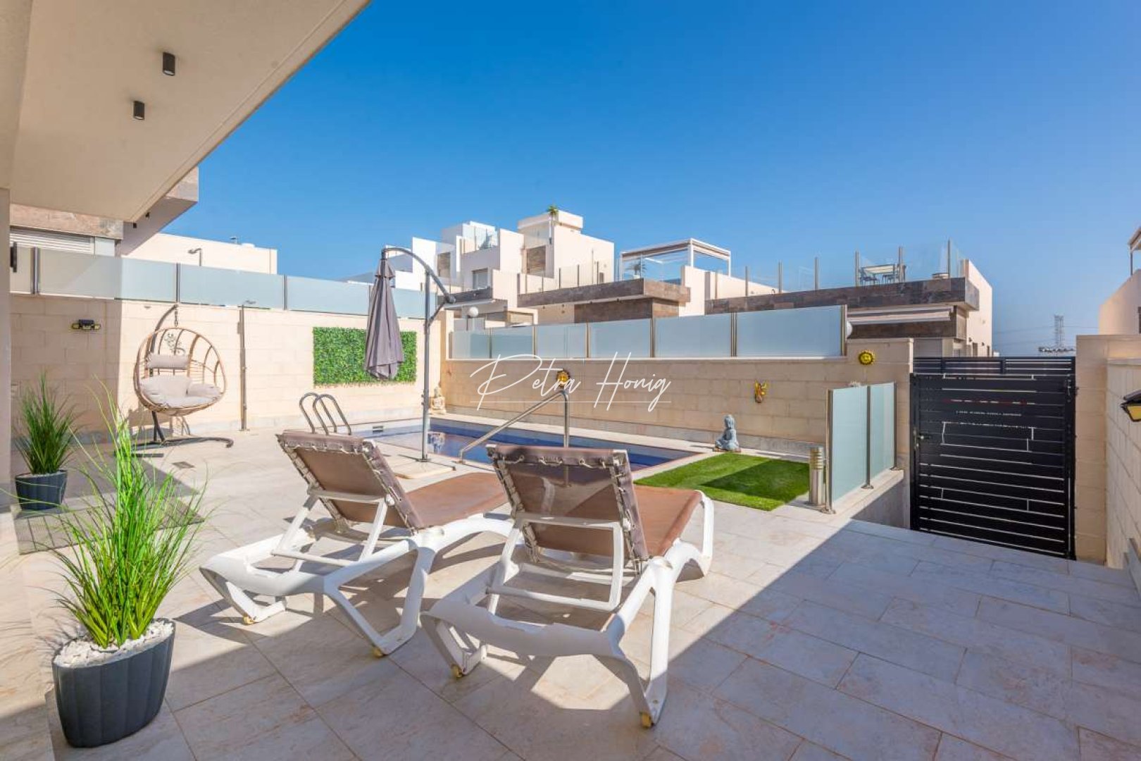 Til Salgs - Villa - Orihuela Costa - Orihuela costa