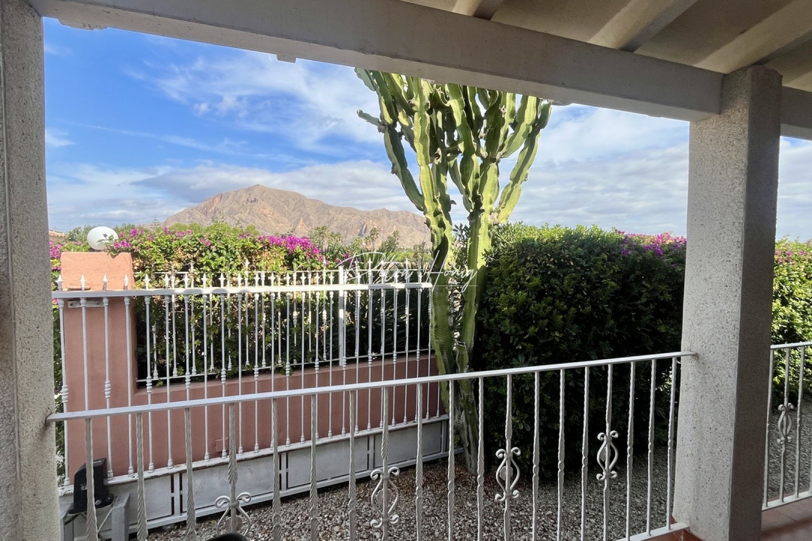 Til Salgs - Villa - Orihuela Costa - Orihuela