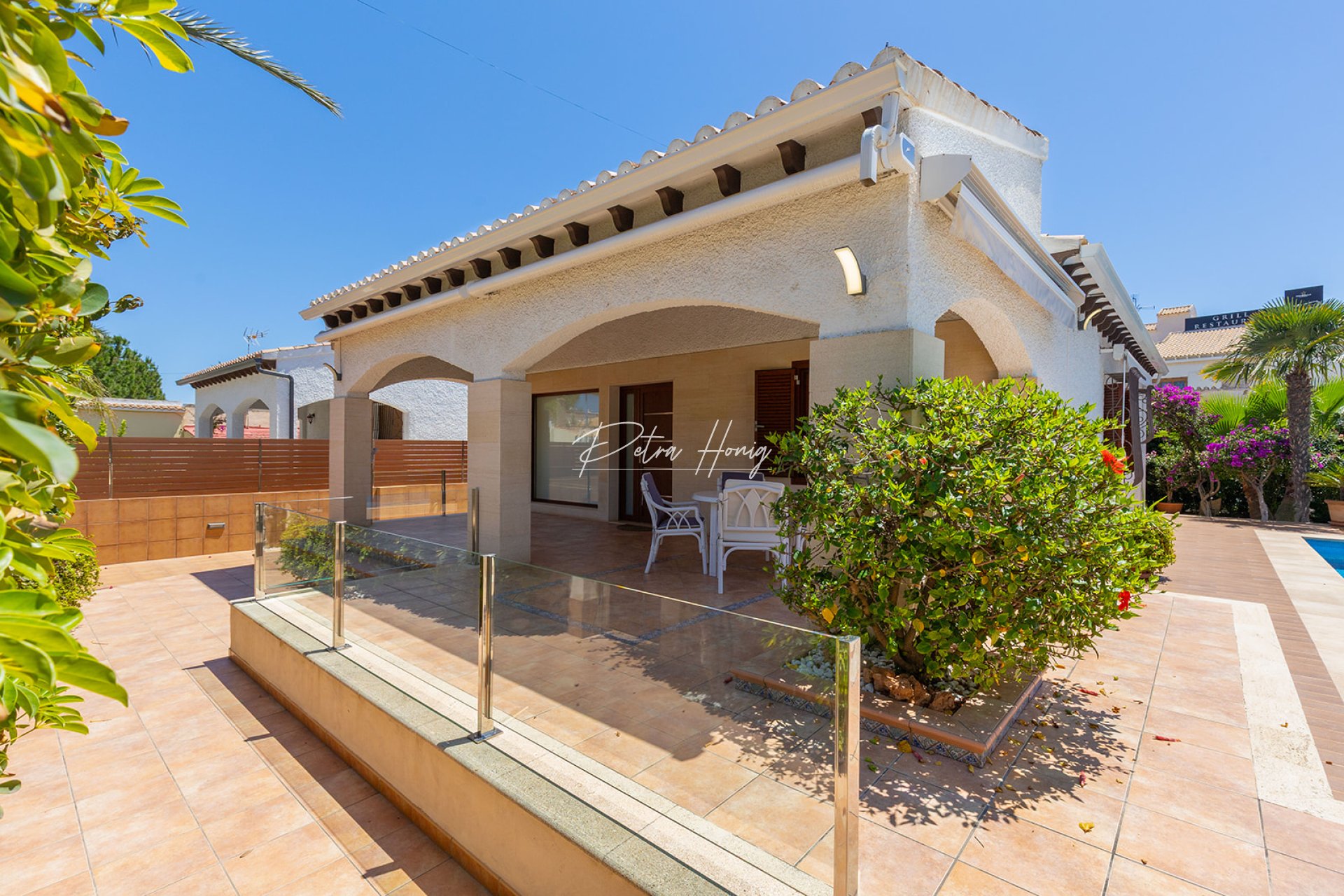 Til Salgs - Villa - Orihuela Costa - Punta Prima