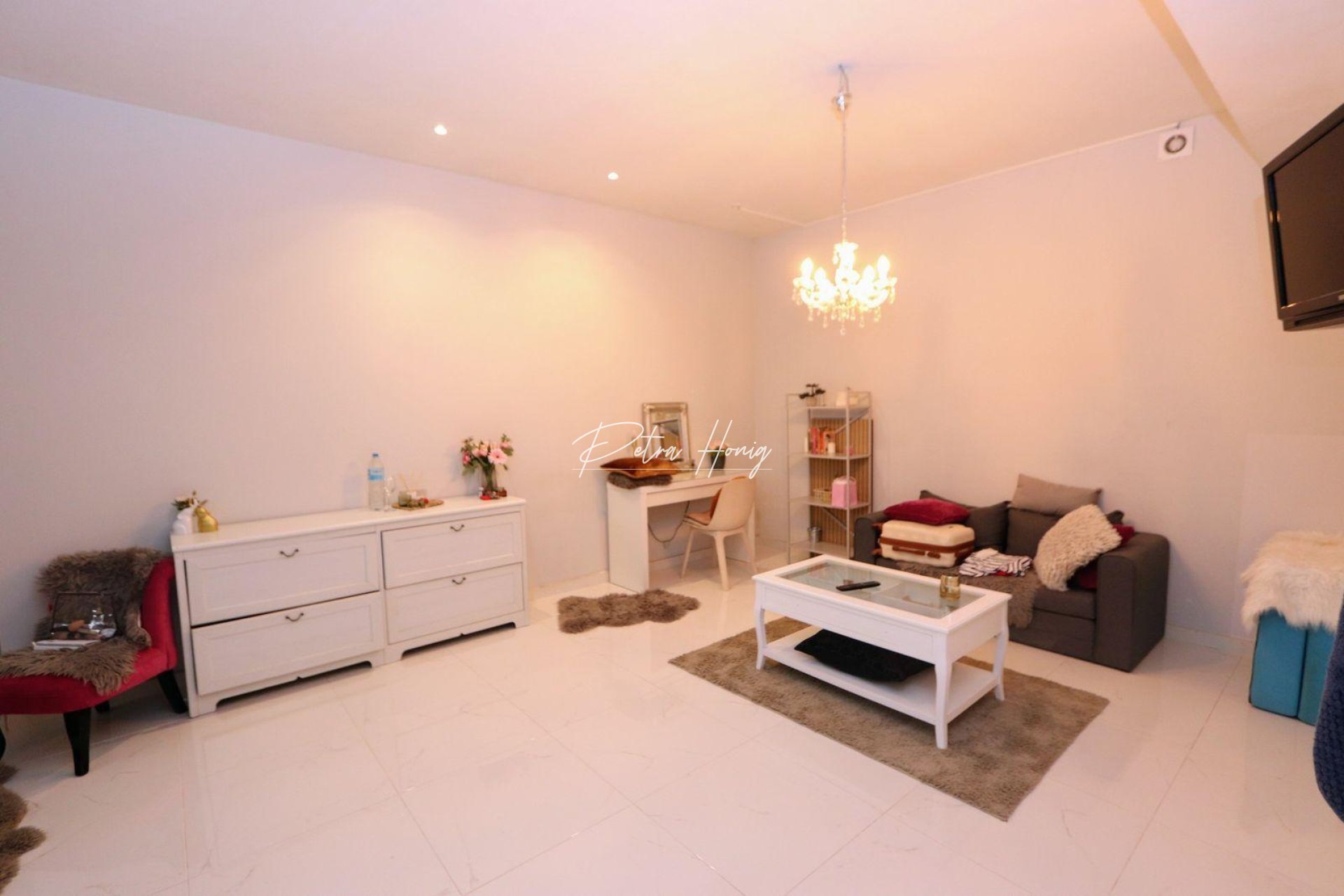 Til Salgs - Villa - Orihuela Costa - Villamartin