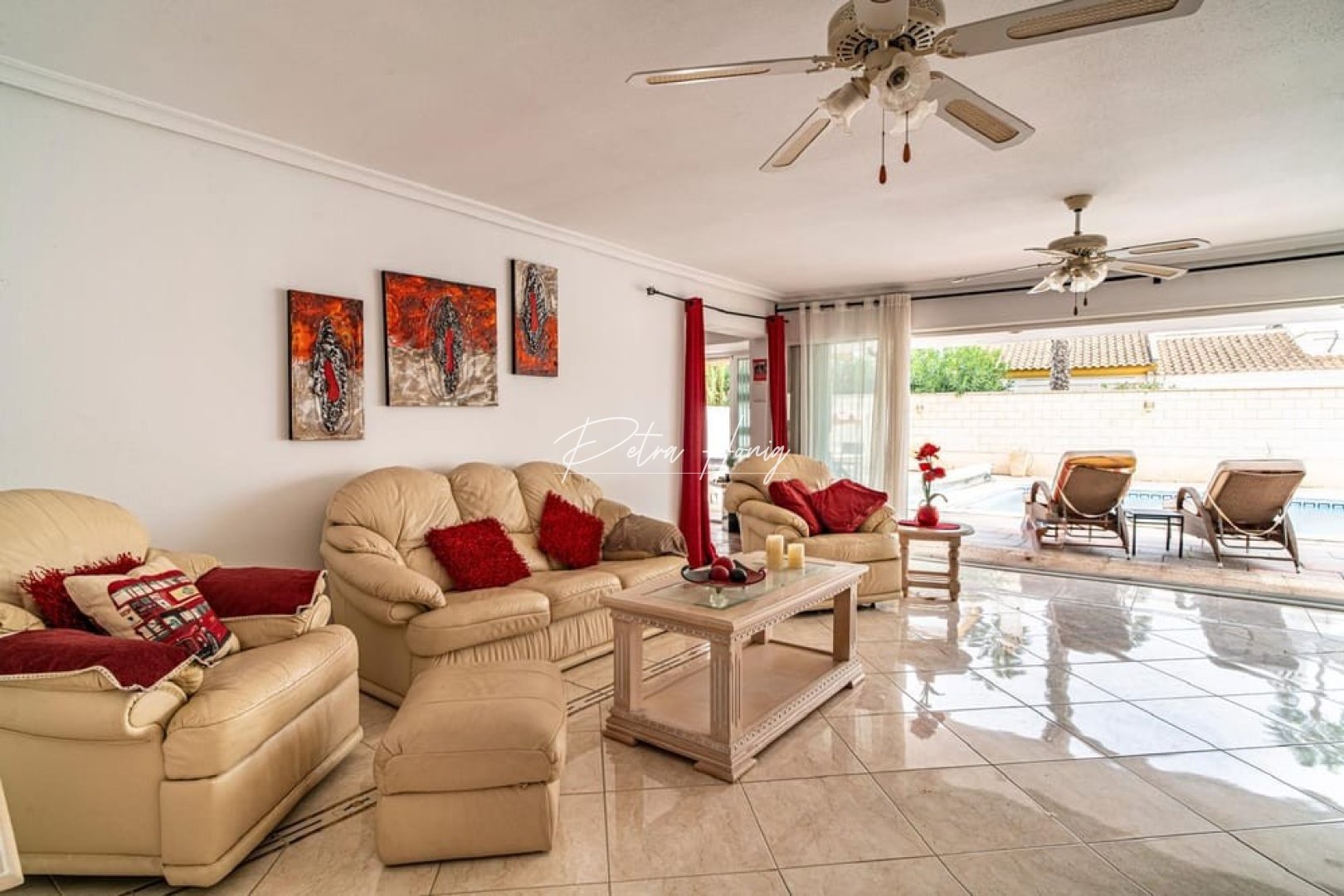 Til Salgs - Villa - Orihuela Costa - Villamartin