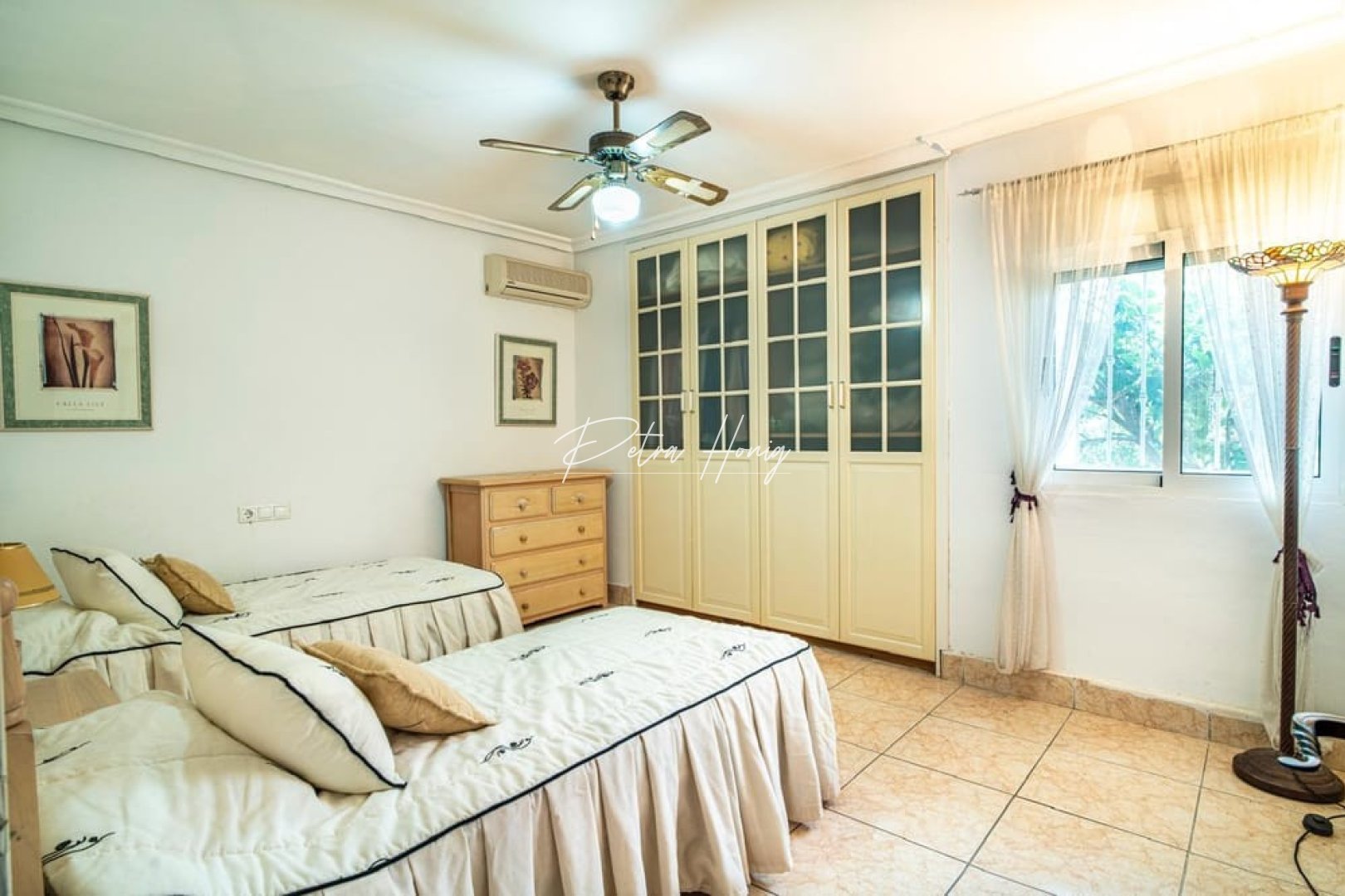 Til Salgs - Villa - Orihuela Costa - Villamartin