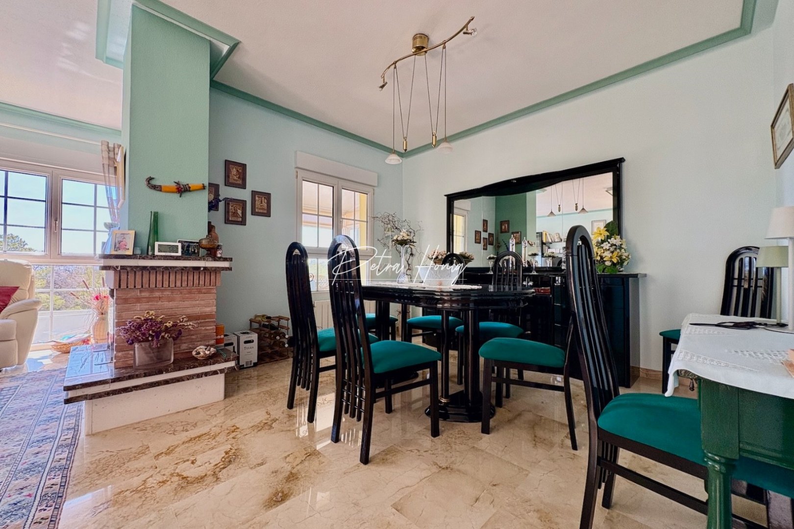 Til Salgs - Villa - Orihuela Costa - Villamartin