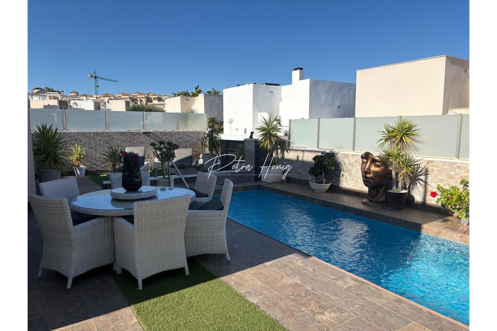 Til Salgs - Villa - Orihuela Costa - Villamartin