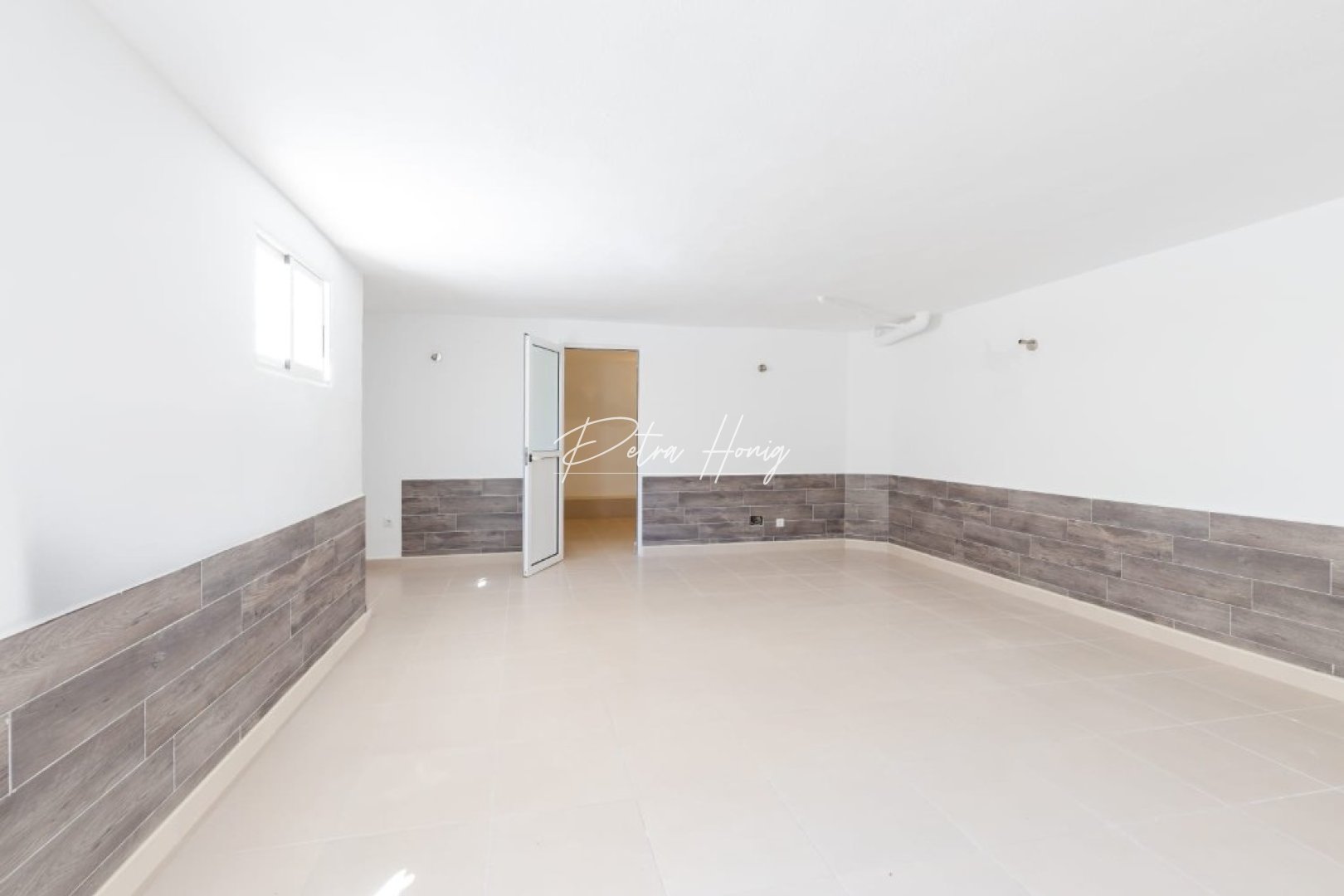 Til Salgs - Villa - Orihuela Costa - Villamartin