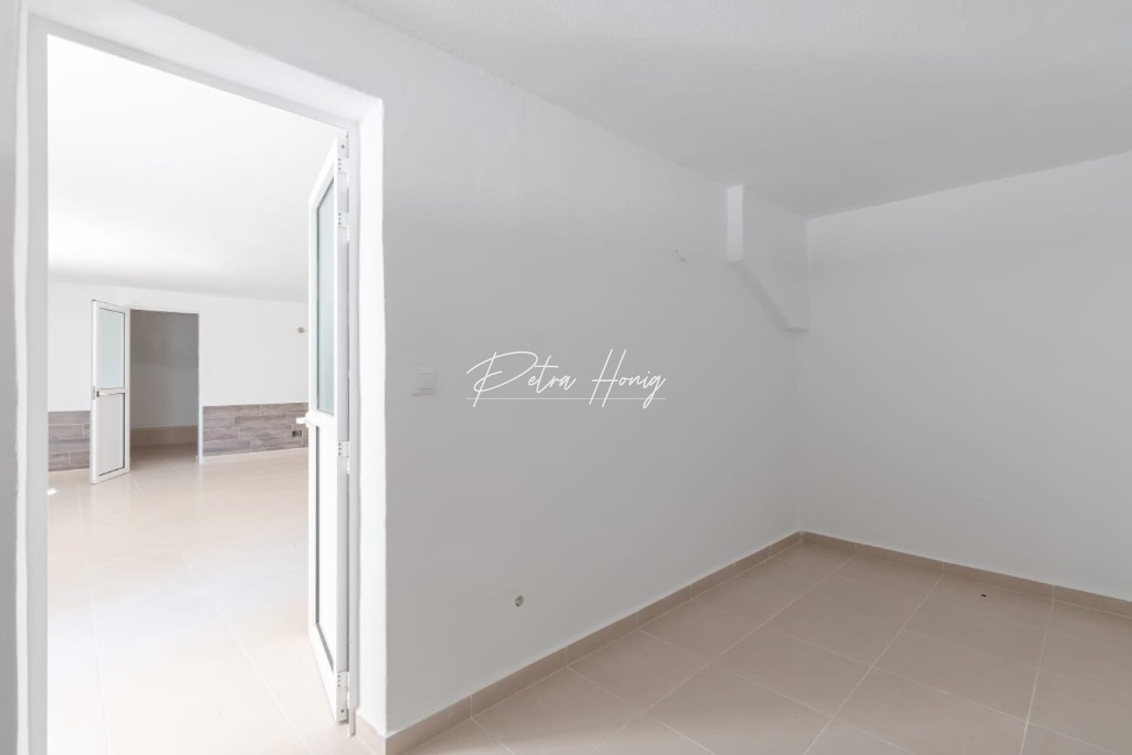 Til Salgs - Villa - Orihuela Costa - Villamartin