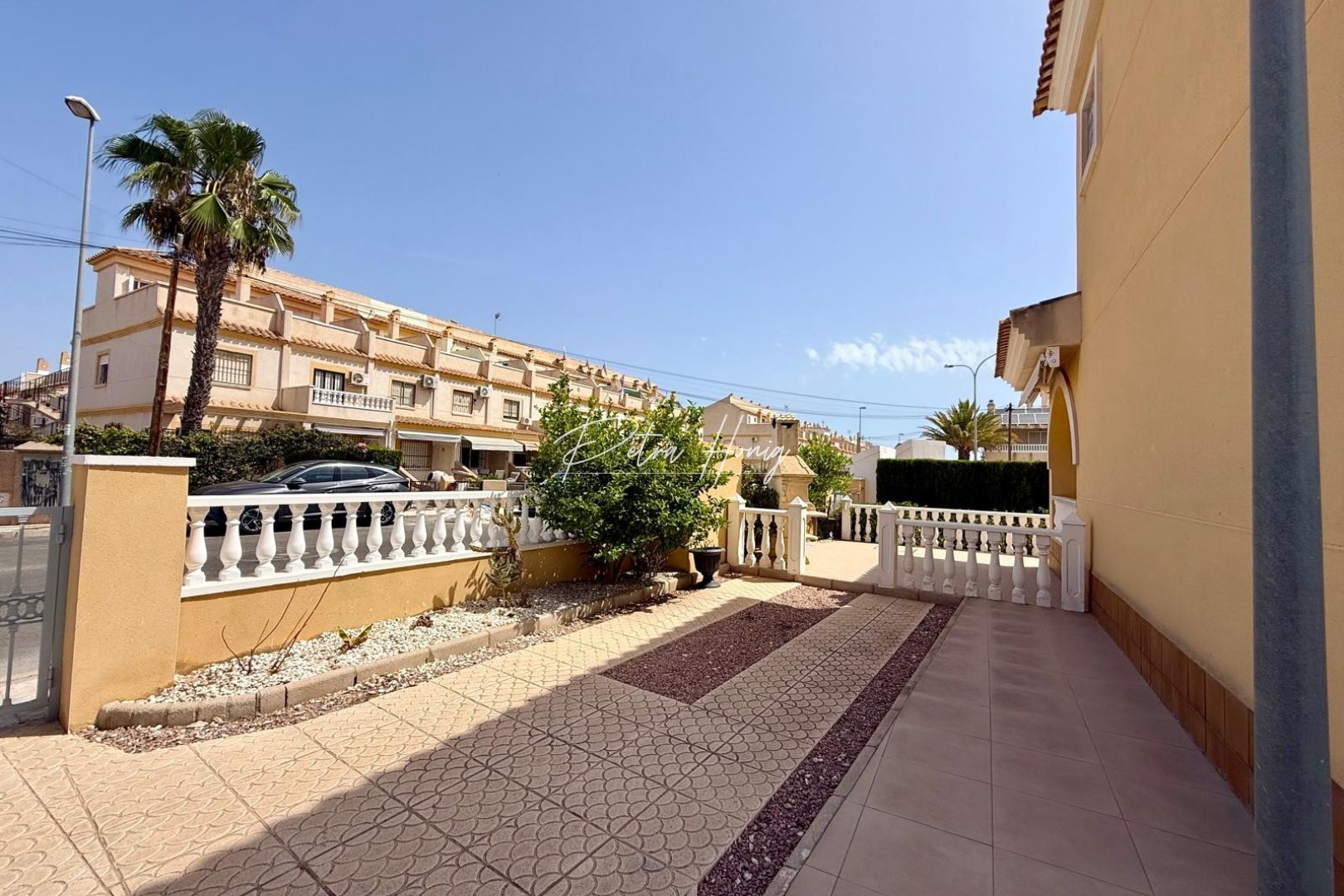 Til Salgs - Villa - Orihuela Costa - Villamartin