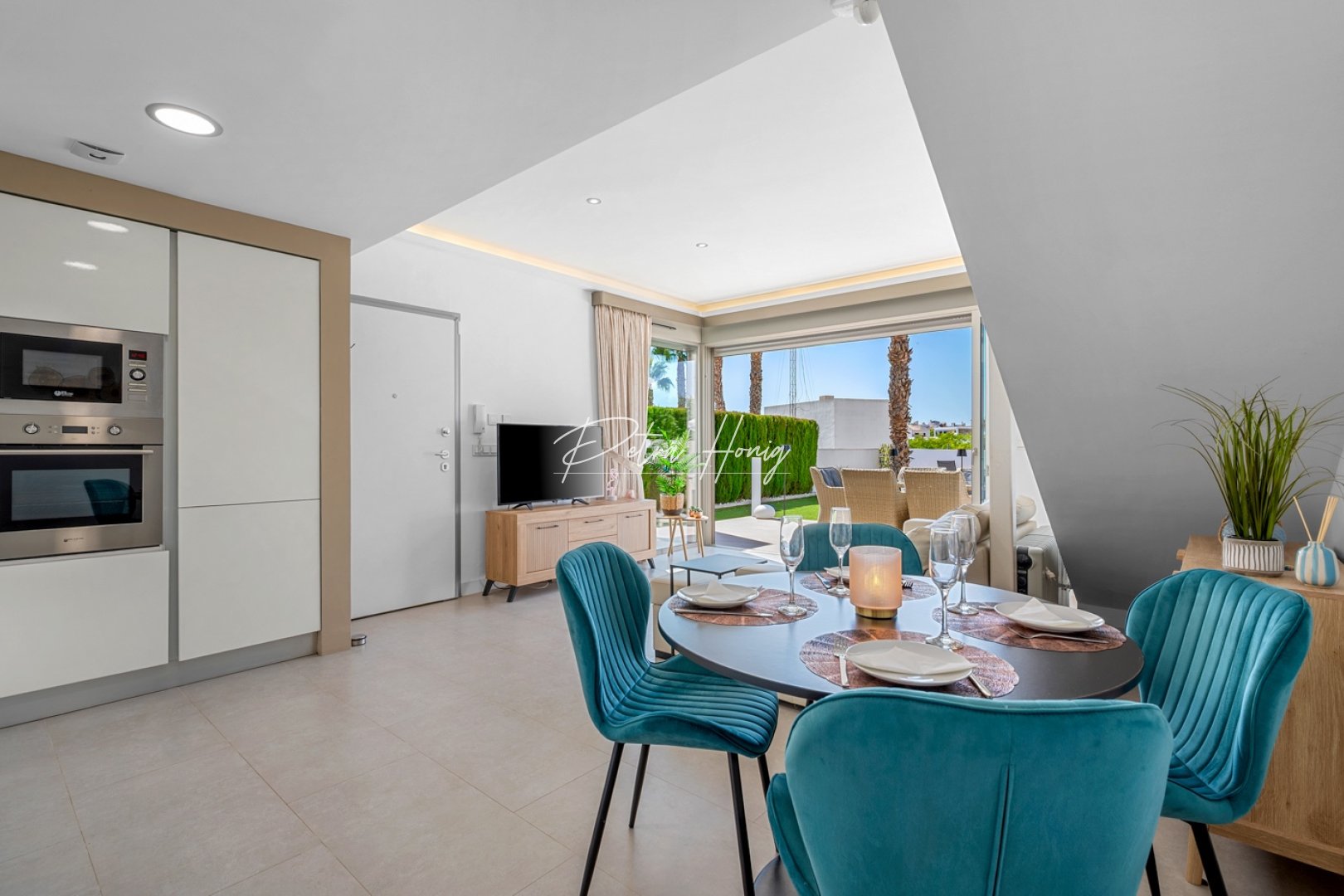 Til Salgs - Villa - Orihuela Costa - Villamartin
