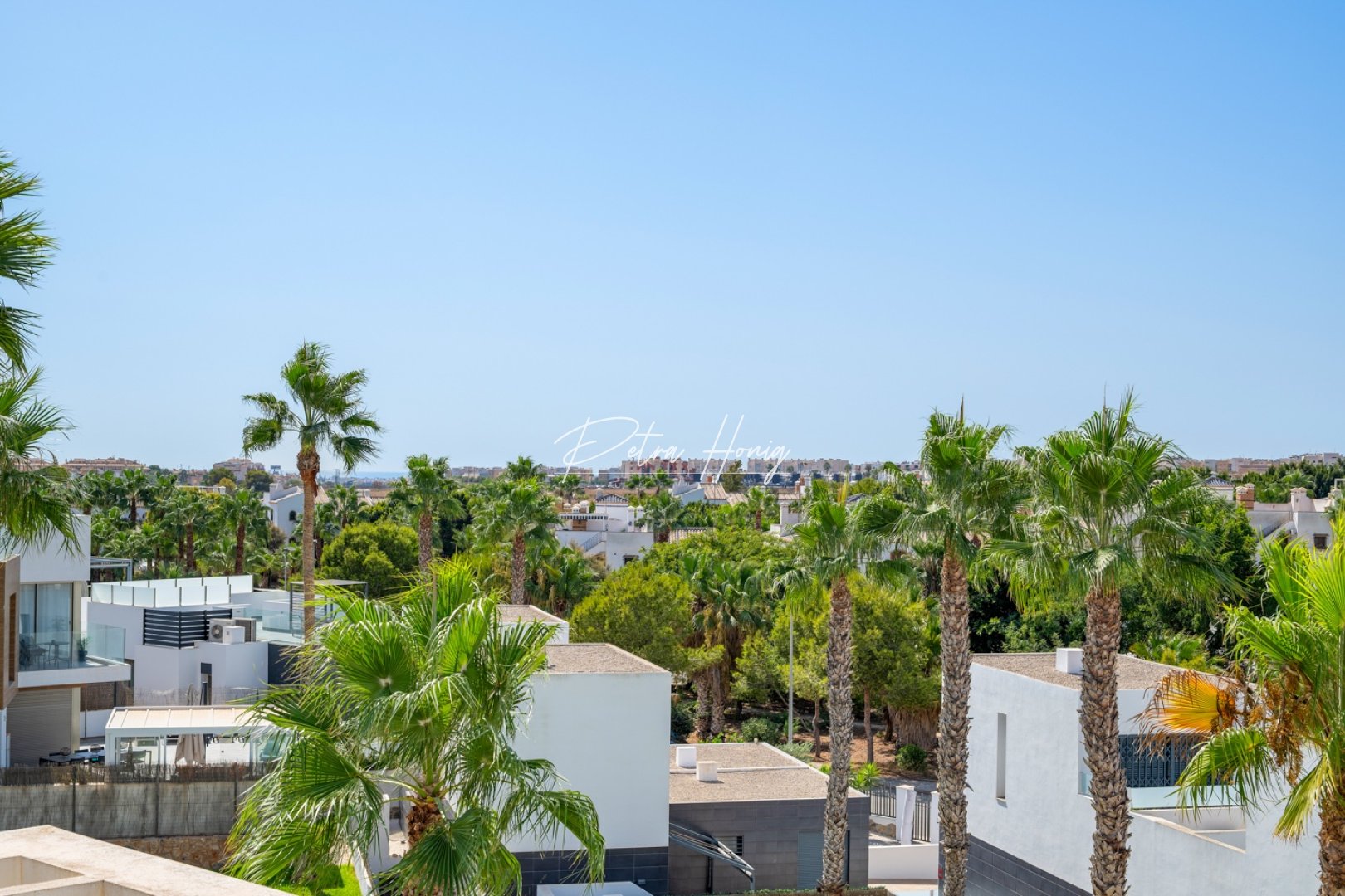 Til Salgs - Villa - Orihuela Costa - Villamartin