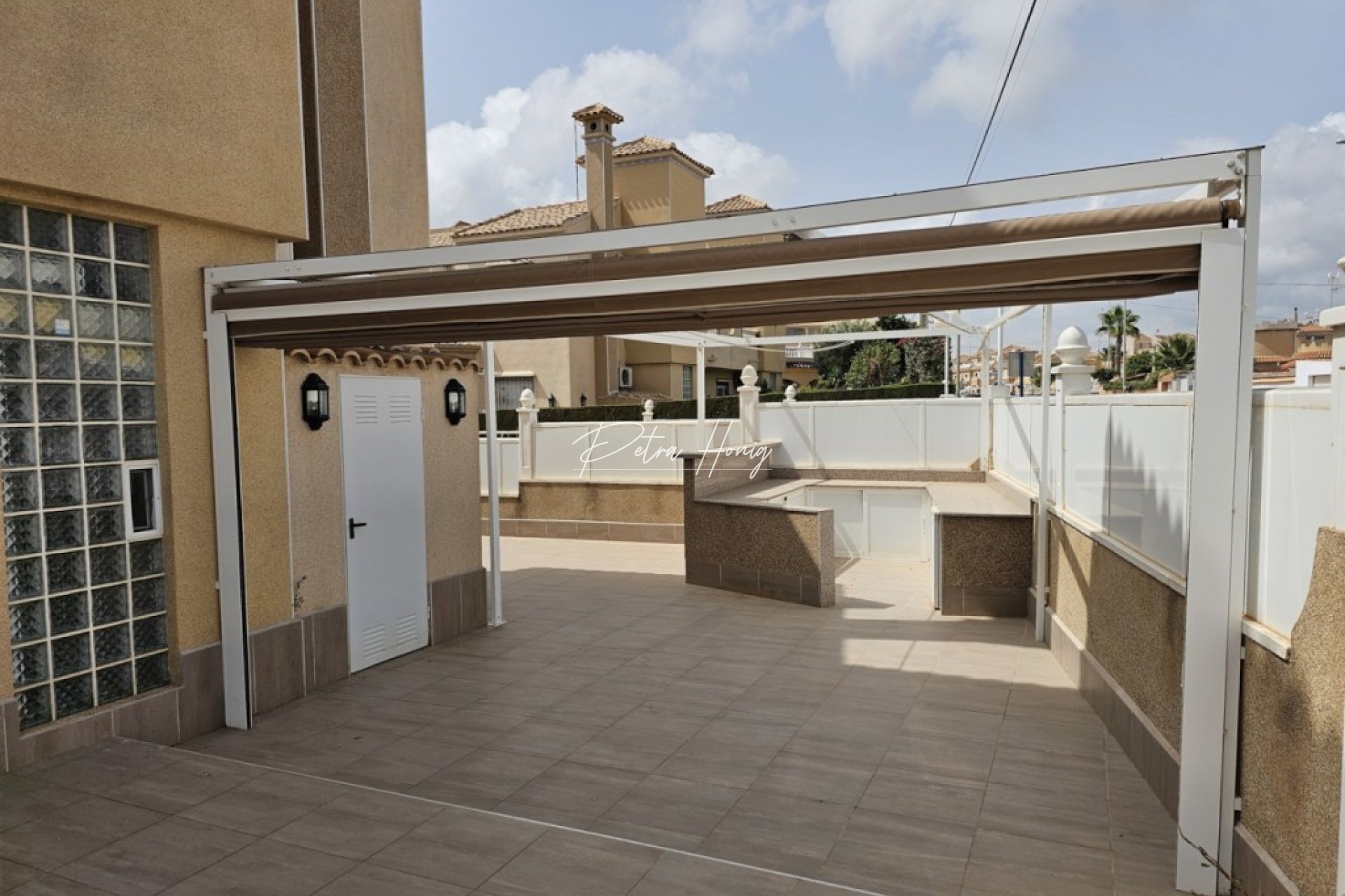 Til Salgs - Villa - Orihuela Costa