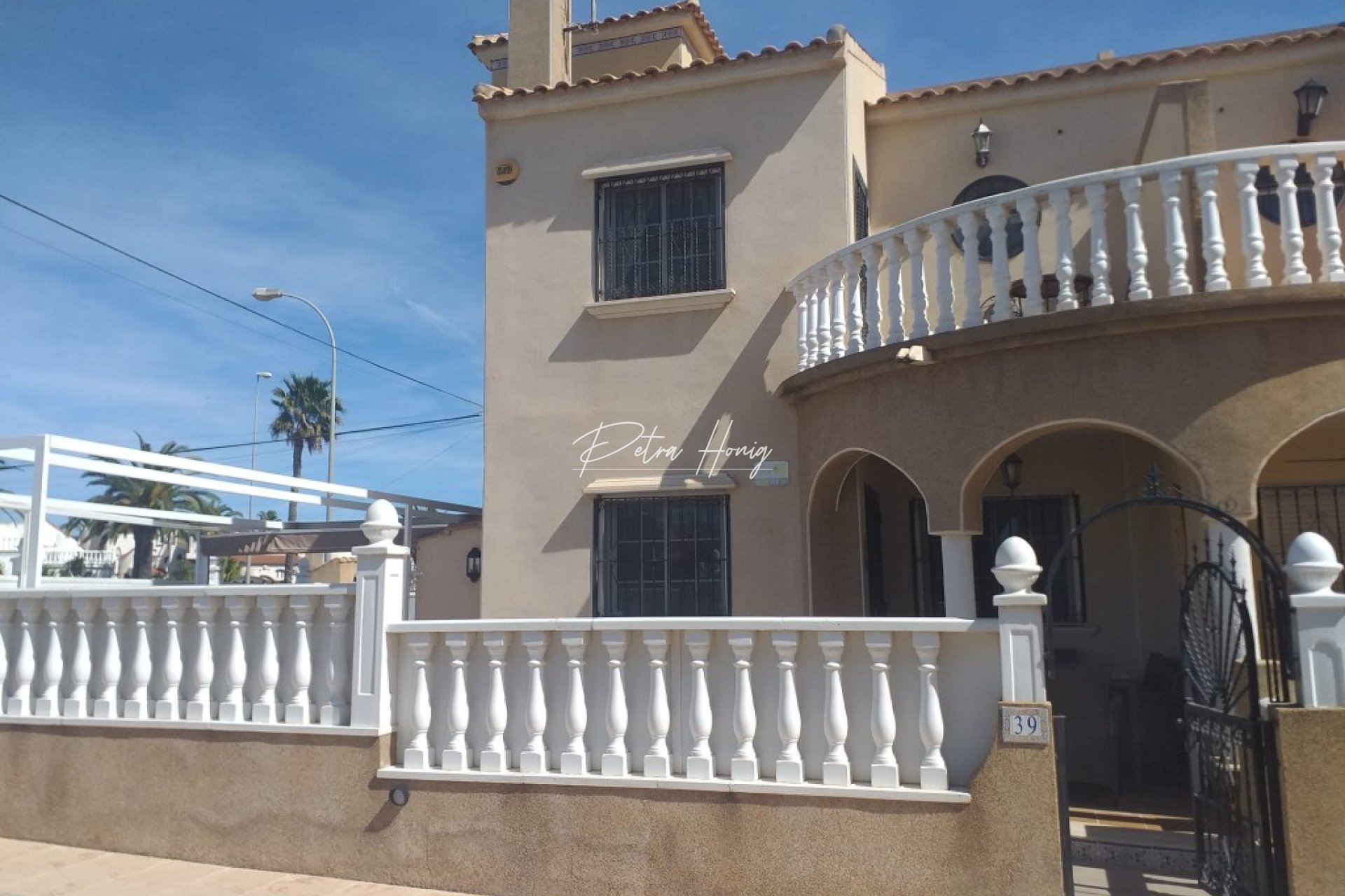 Til Salgs - Villa - Orihuela Costa