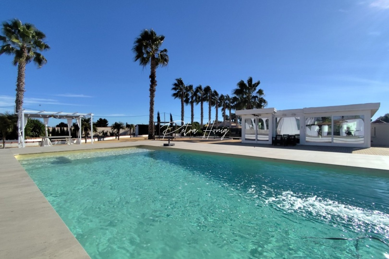 Til Salgs - Villa - Other areas - El Mudamiento