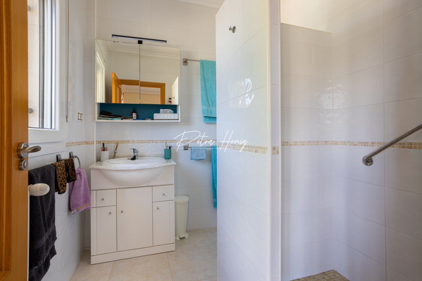 Til Salgs - Villa - Other areas - La Zarza