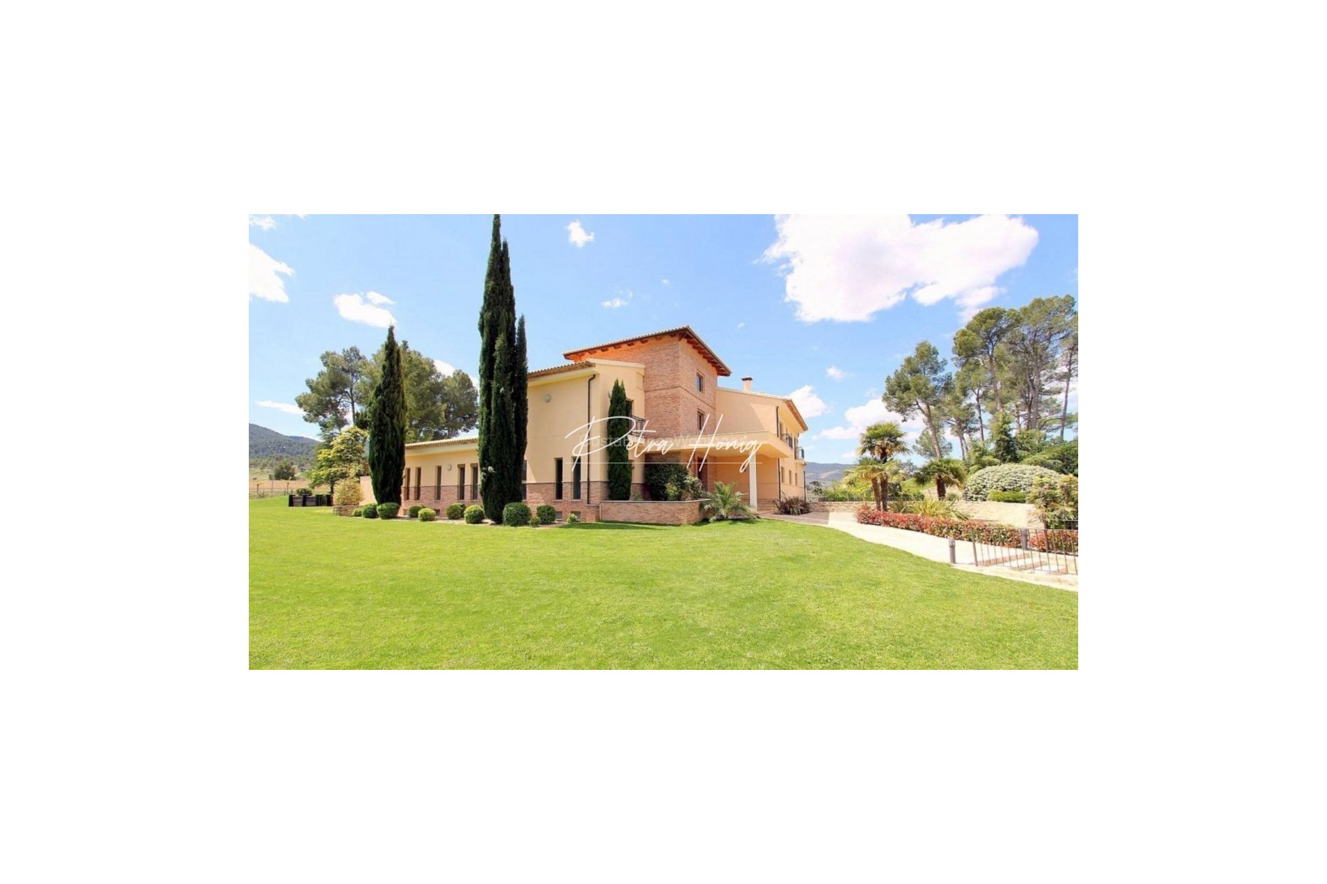 Til Salgs - Villa - Other areas - Penàguila