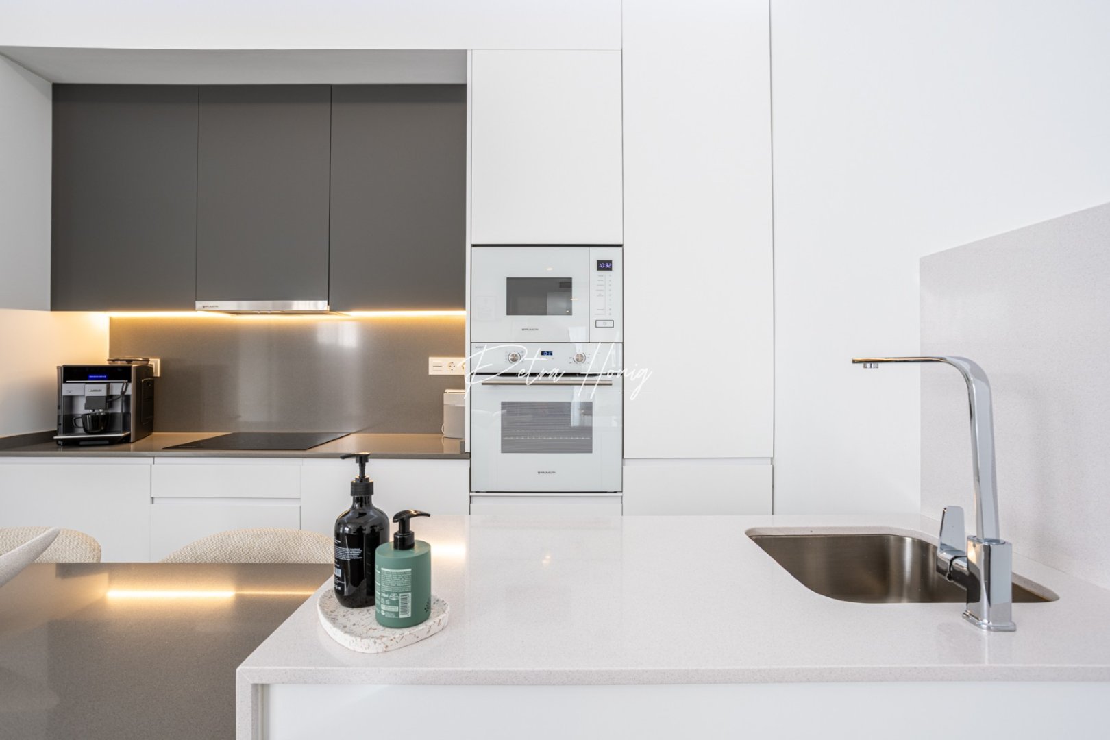 Til Salgs - Villa - Other areas - Roldán