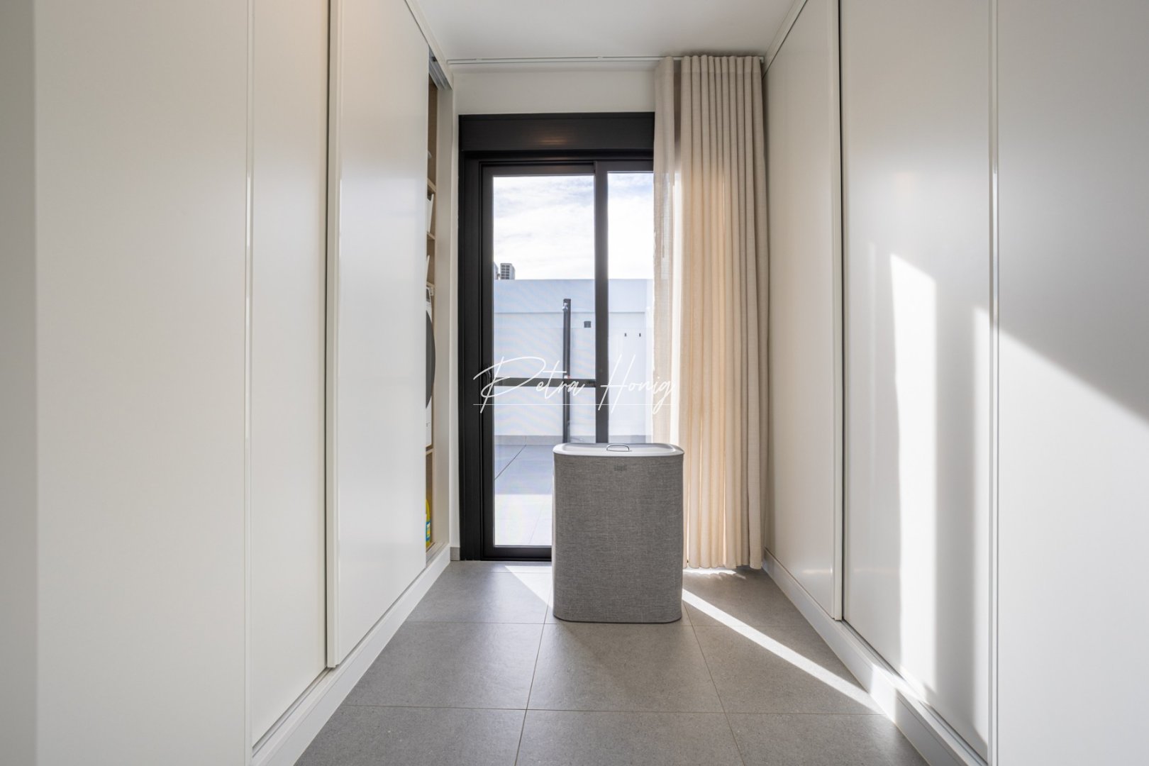 Til Salgs - Villa - Other areas - Roldán