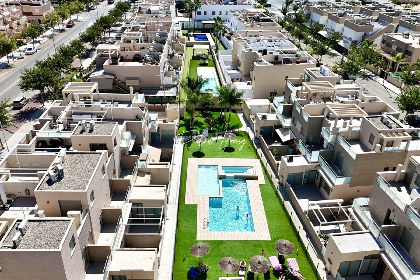 Til Salgs - Villa - Other areas - Torre de la Horadada