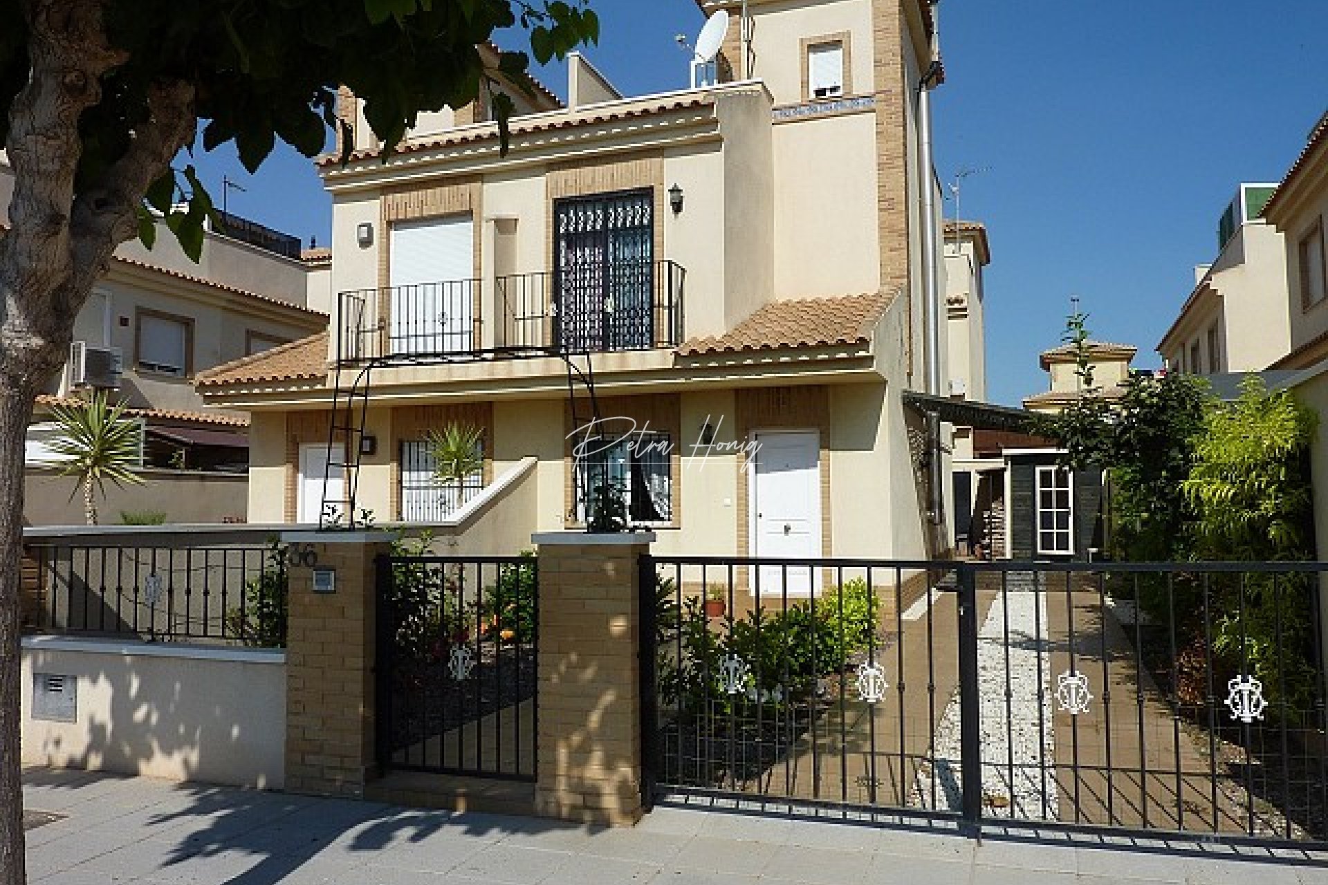 Til Salgs - Villa - Pilar de La Horadada