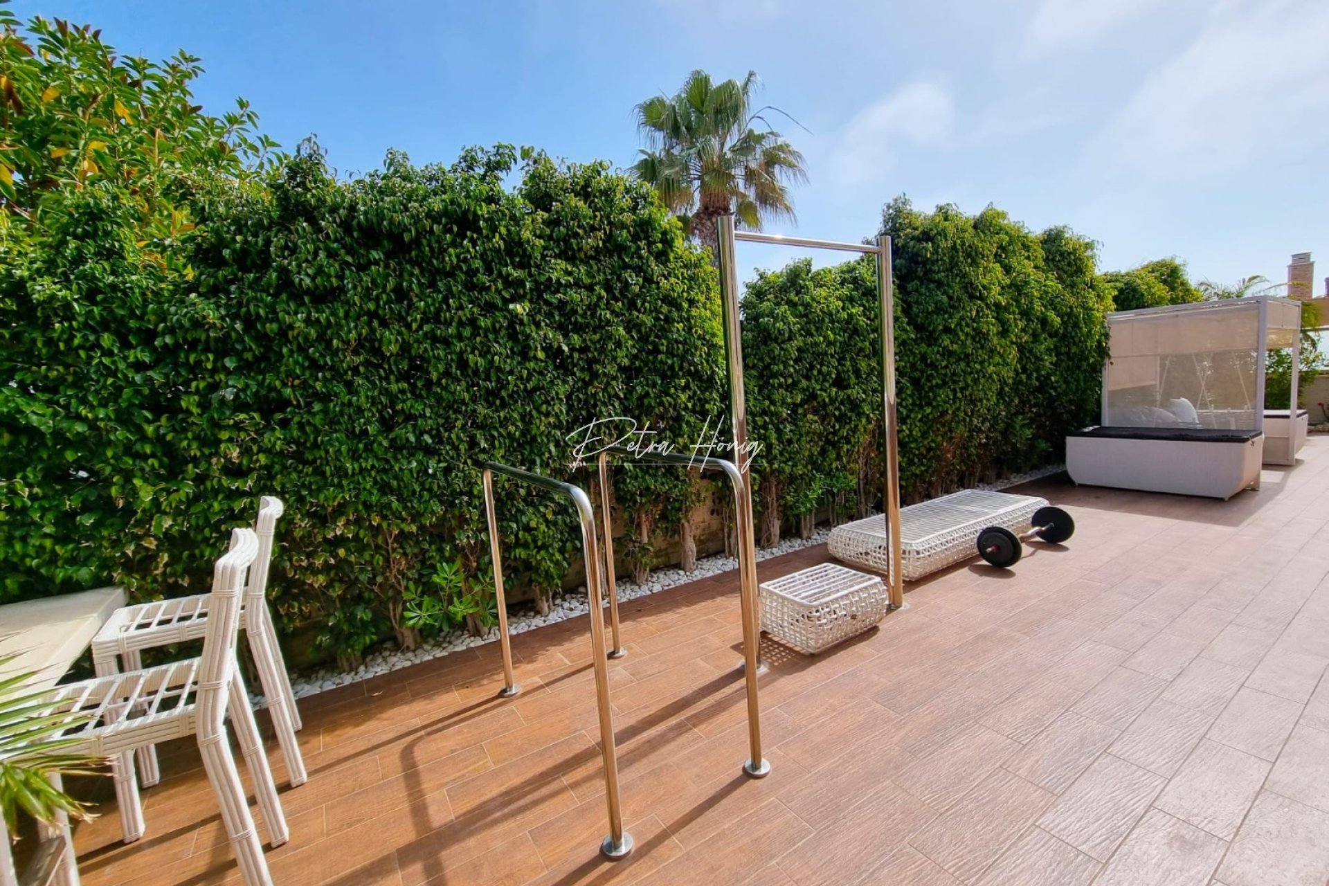 Til Salgs - Villa - Torrevieja - La Mata