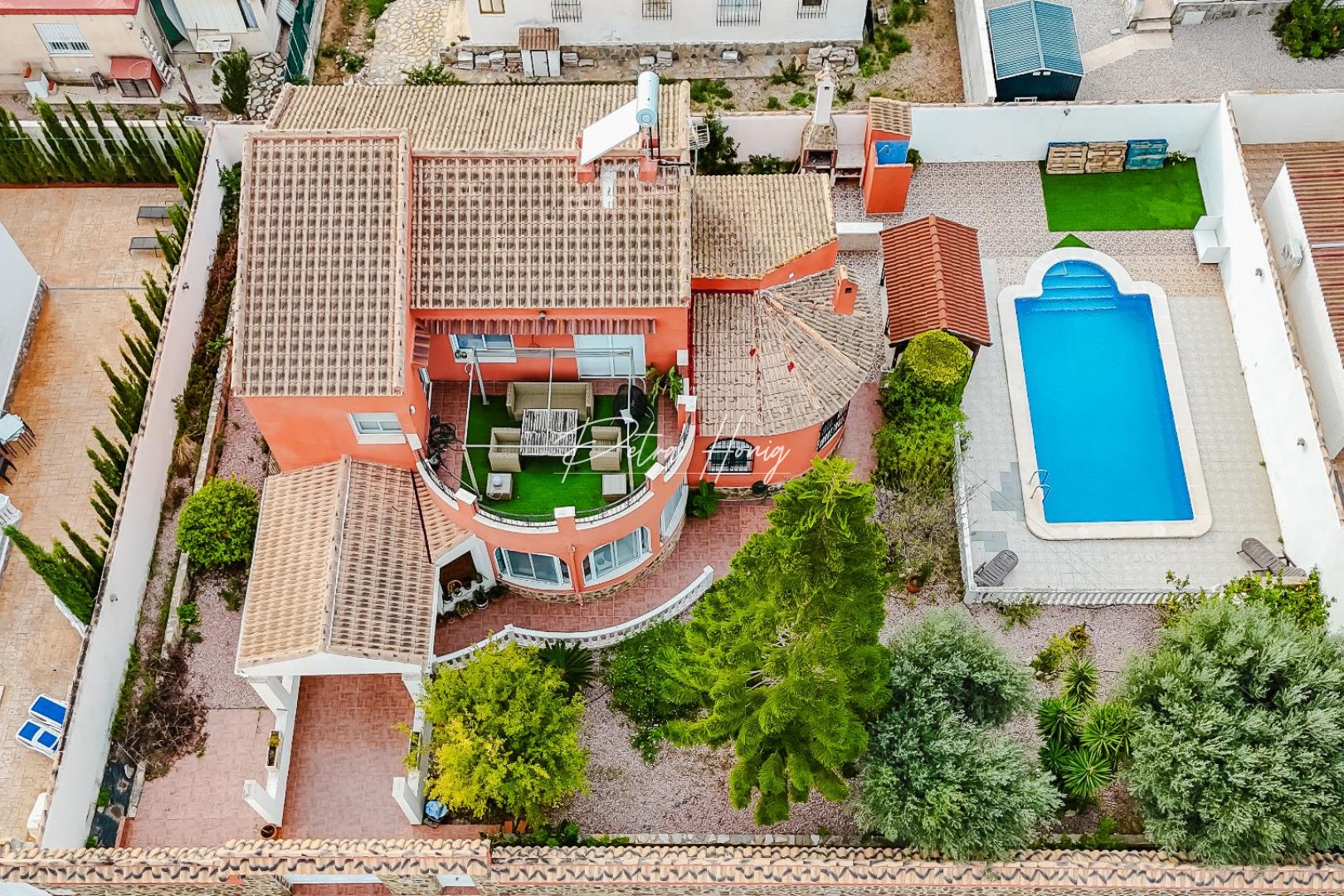 Til Salgs - Villa - Torrevieja - La Siesta