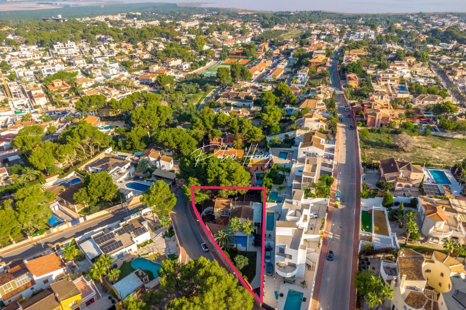 Til Salgs - Villa - Torrevieja - Los balcones