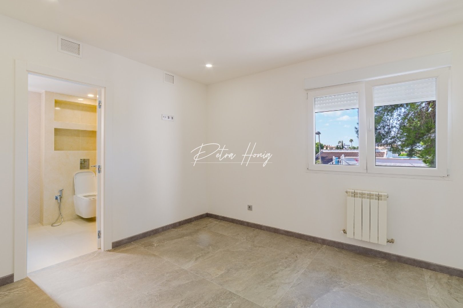 Til Salgs - Villa - Torrevieja - Los Balcones
