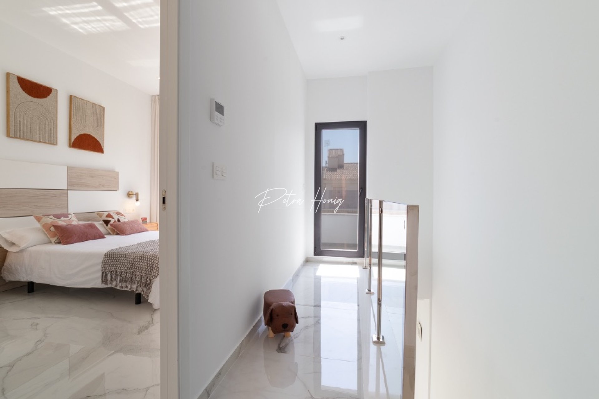 Til Salgs - Villa - Torrevieja