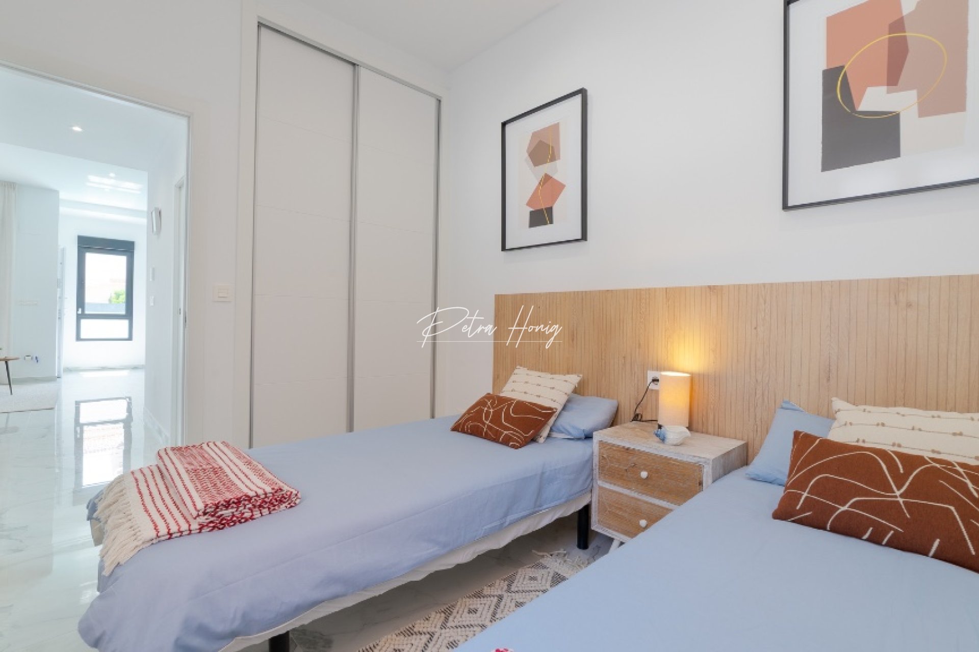 Til Salgs - Villa - Torrevieja