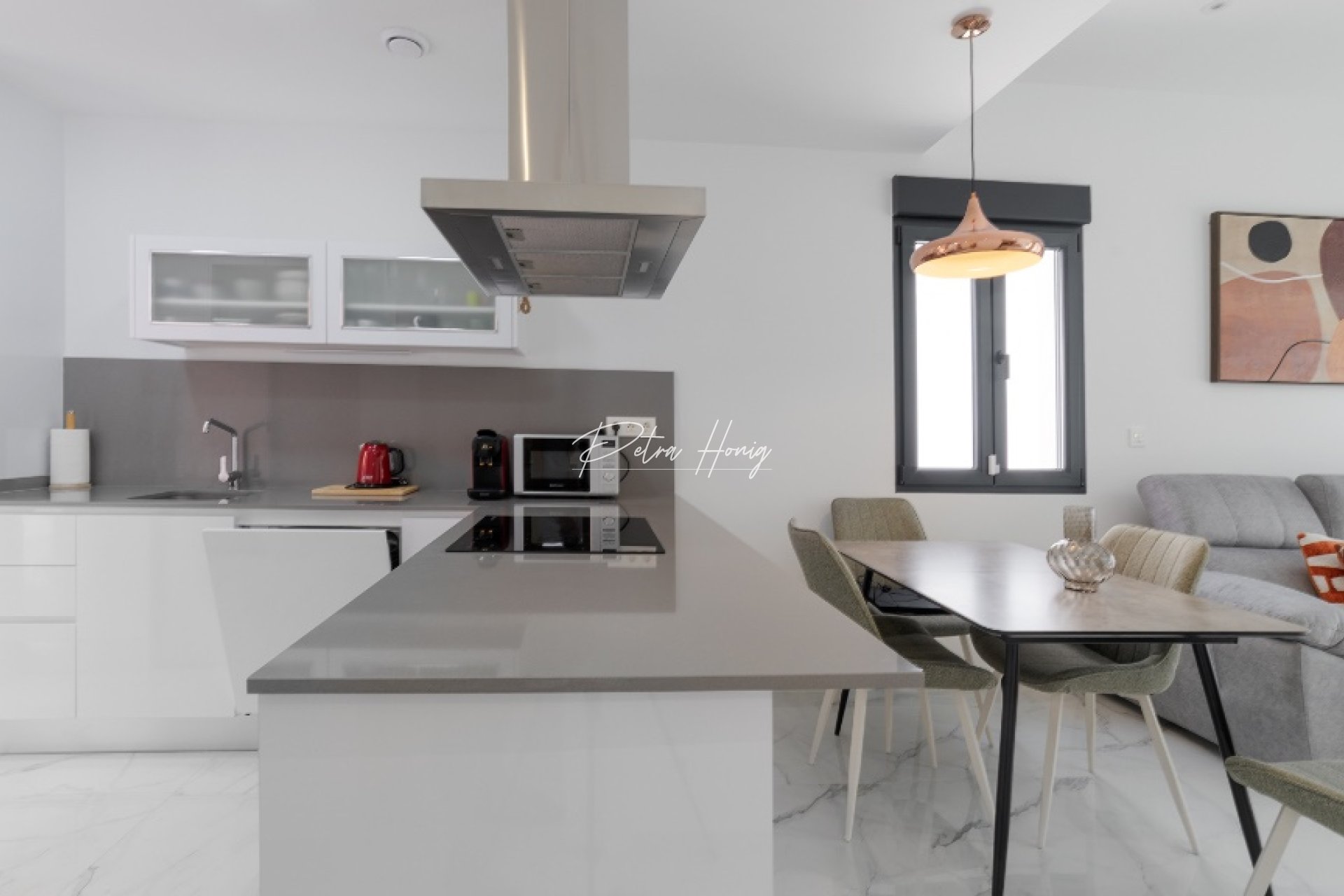 Til Salgs - Villa - Torrevieja