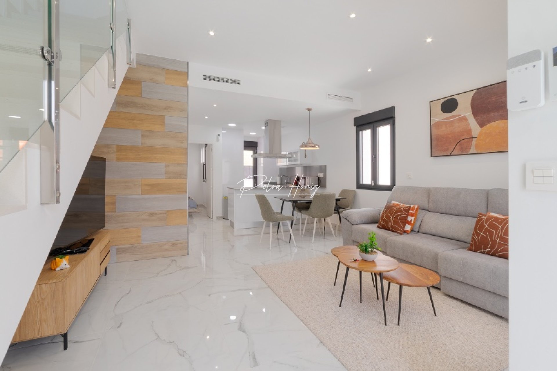 Til Salgs - Villa - Torrevieja