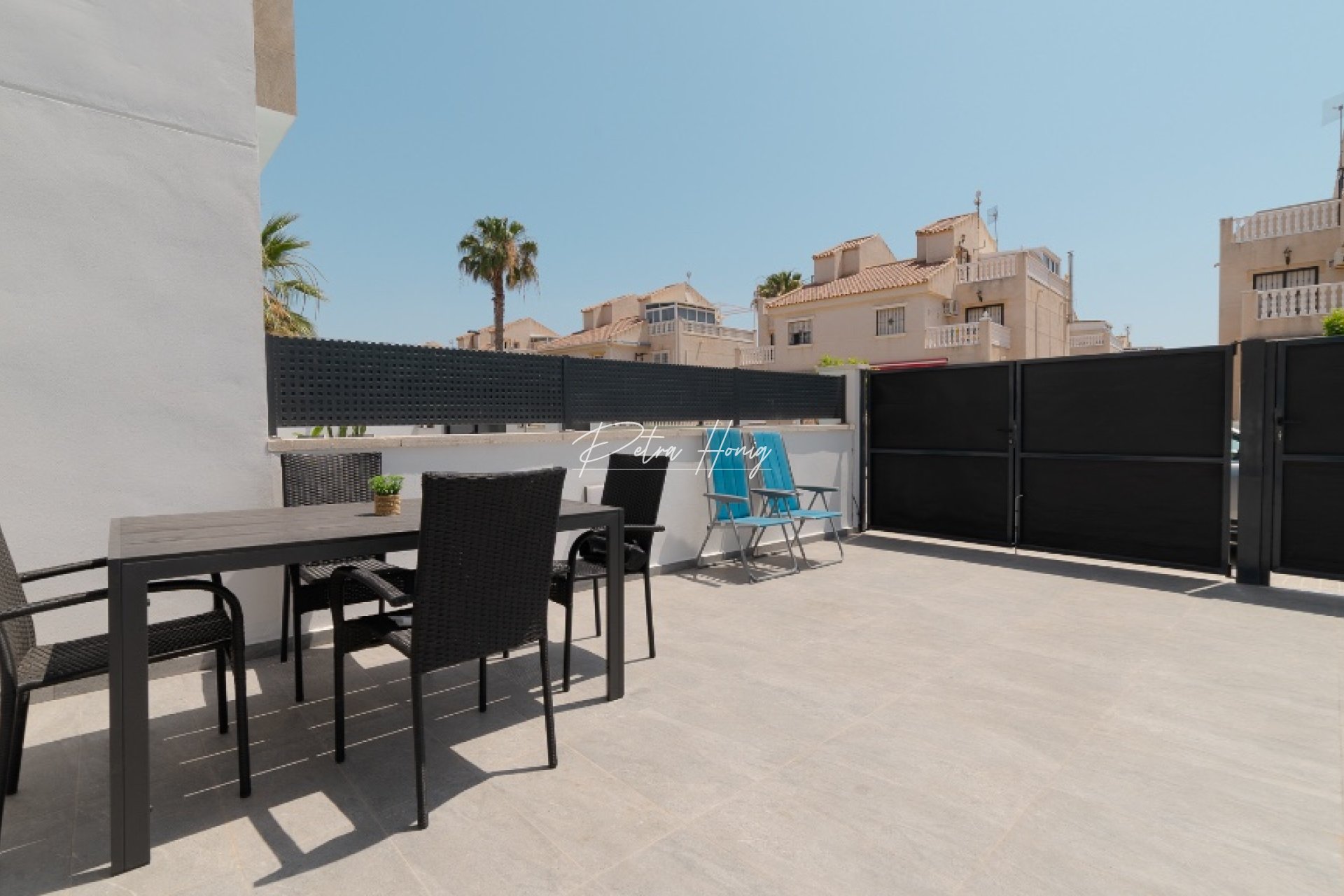 Til Salgs - Villa - Torrevieja