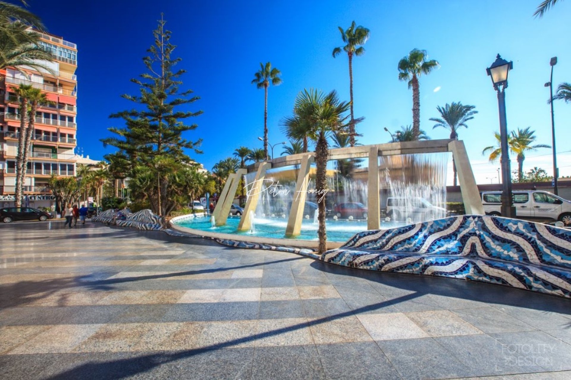Til Salgs - Villa - Torrevieja