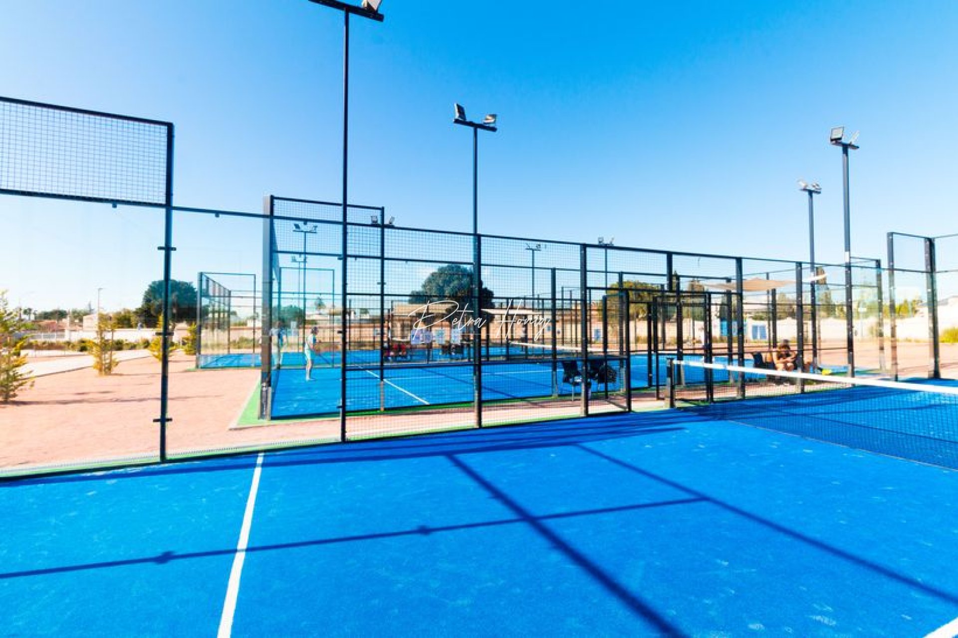 Til Salgs - Villa - Torrevieja